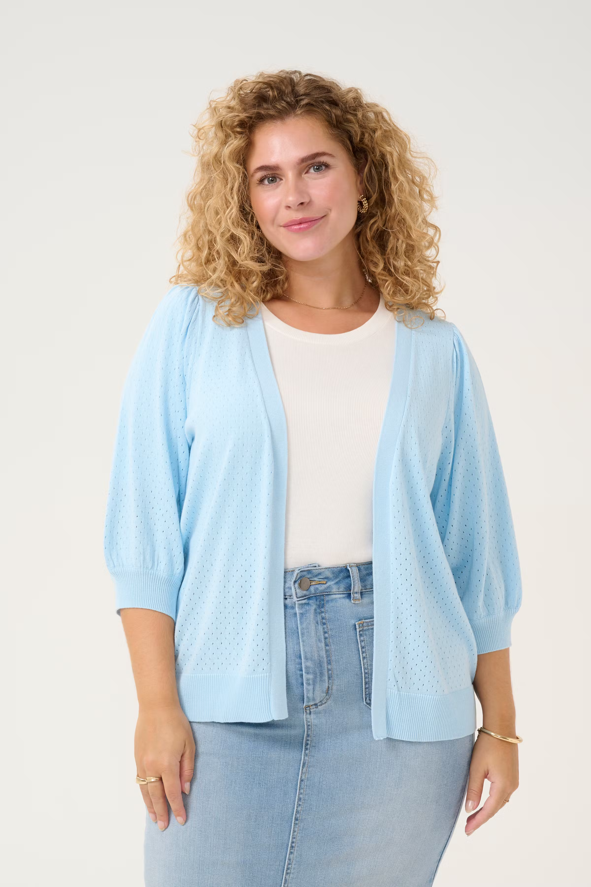 KCdalina Cardigan LOOKBOOK FRONT 10580885-144005