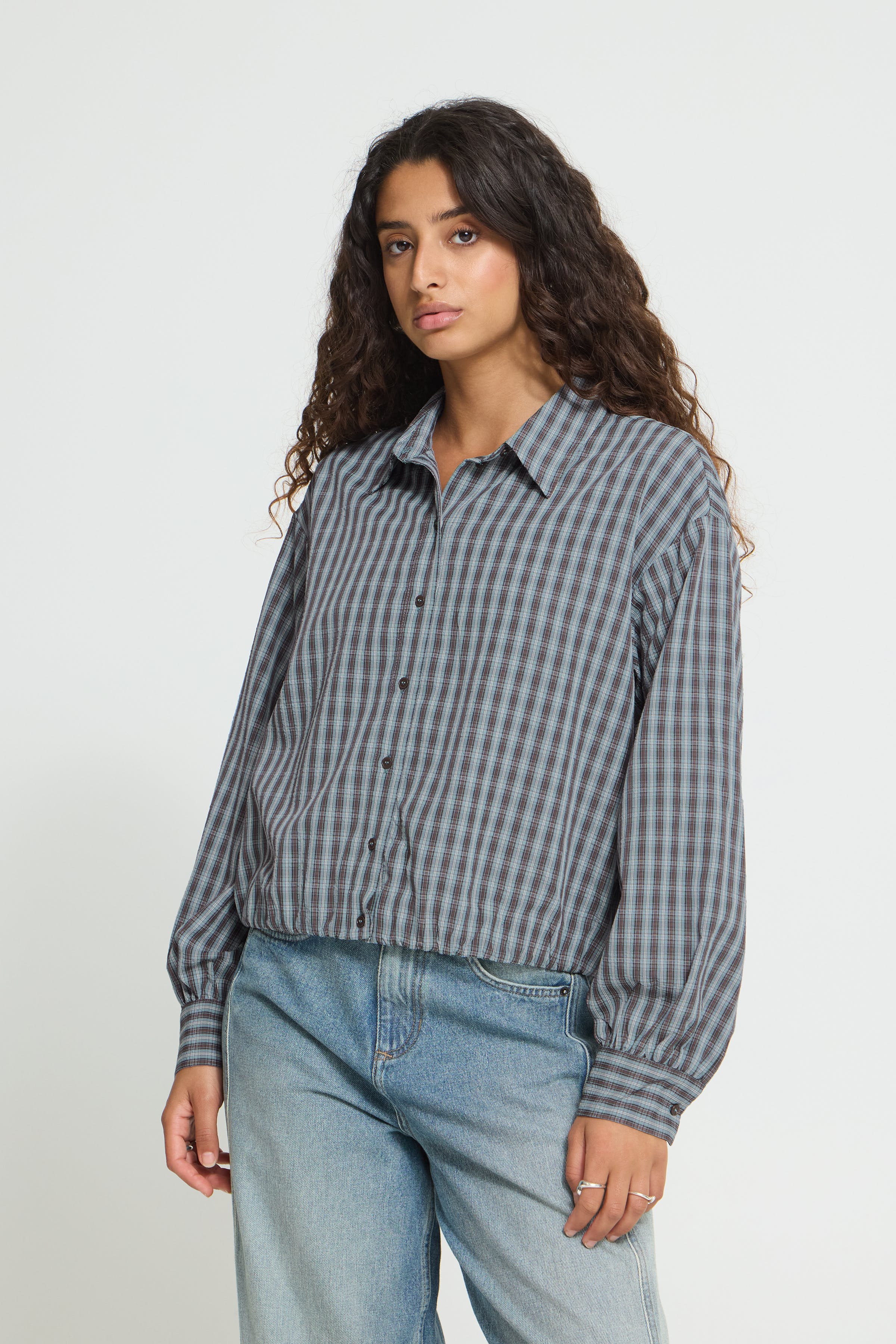 IHXNORELLA Shirt LOOKBOOK FRONT 20128372-183916