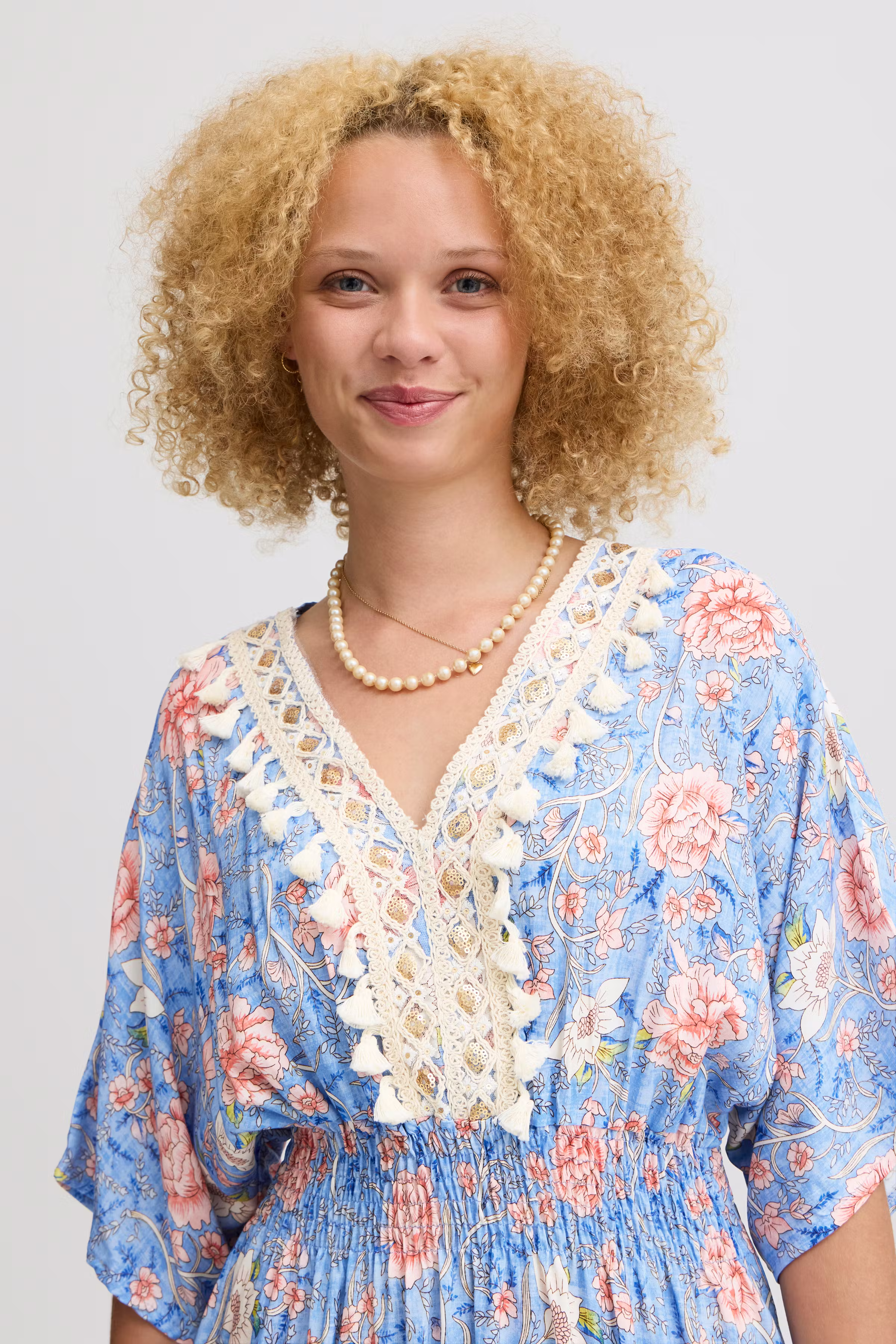 SBKANZA Kjole LOOKBOOK DETAIL 22100615-154020