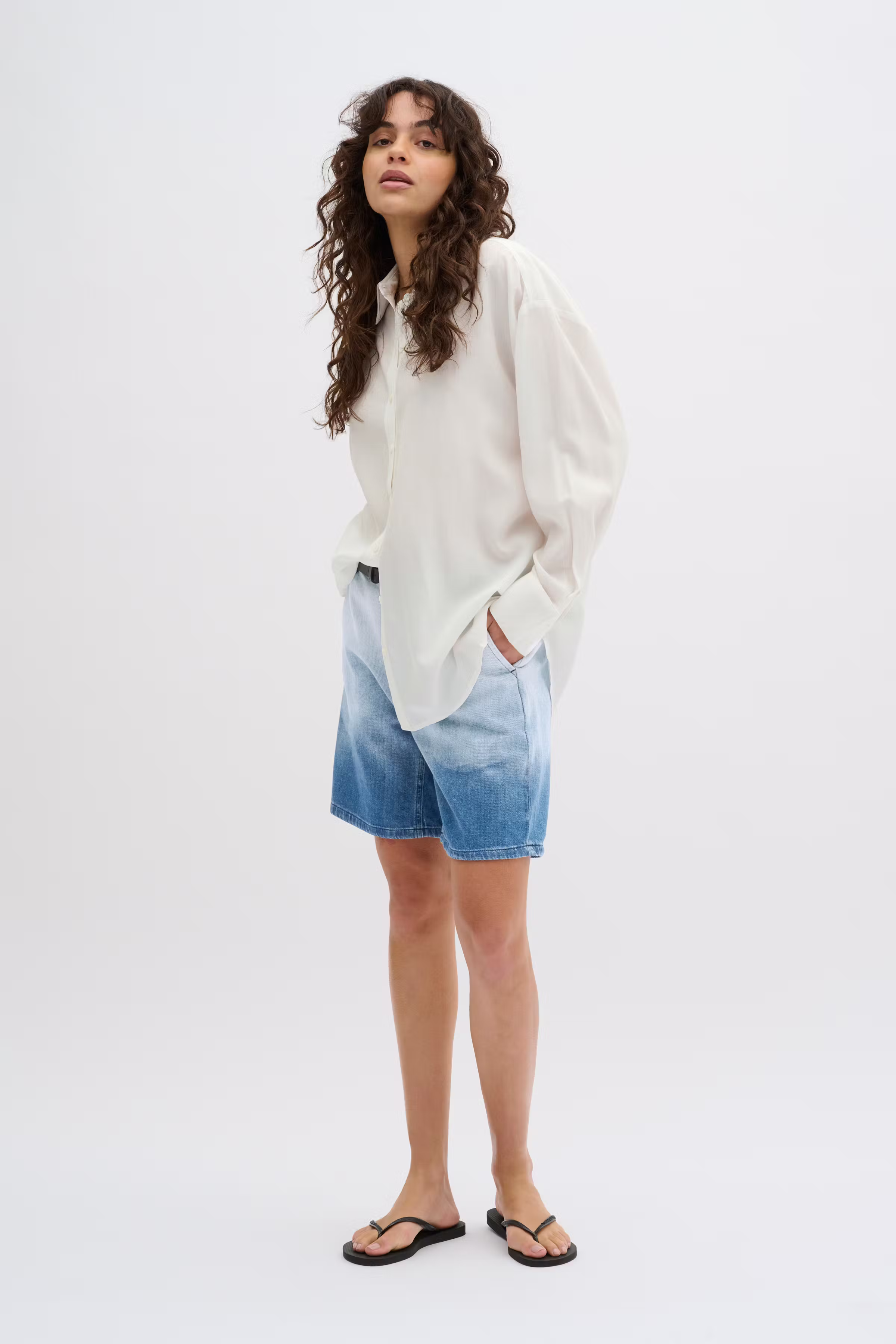 MaloMW Shorts LOOKBOOK FRONT 10704730-105872