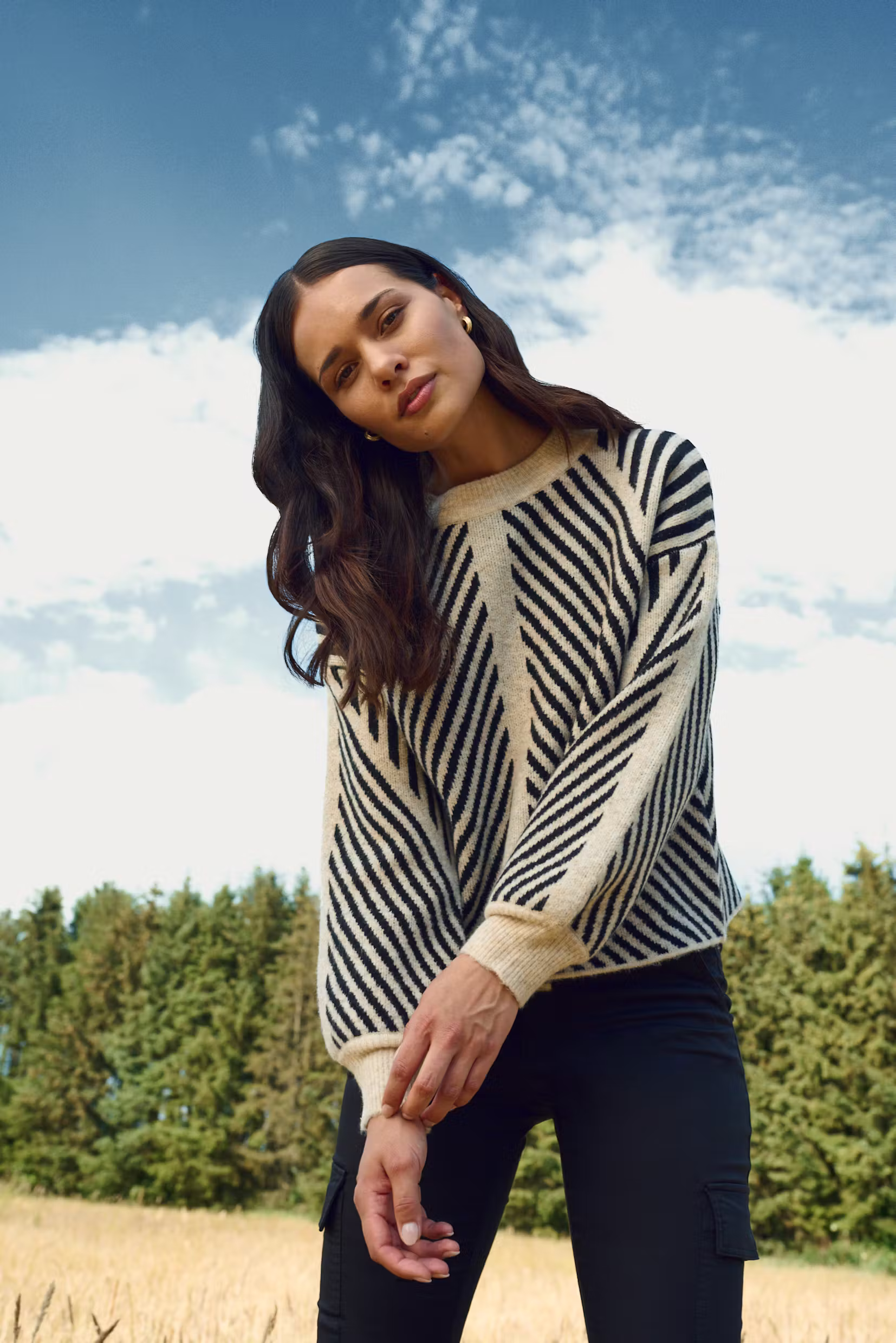 KAvera Pullover LOCATION NONE 10507817-104825