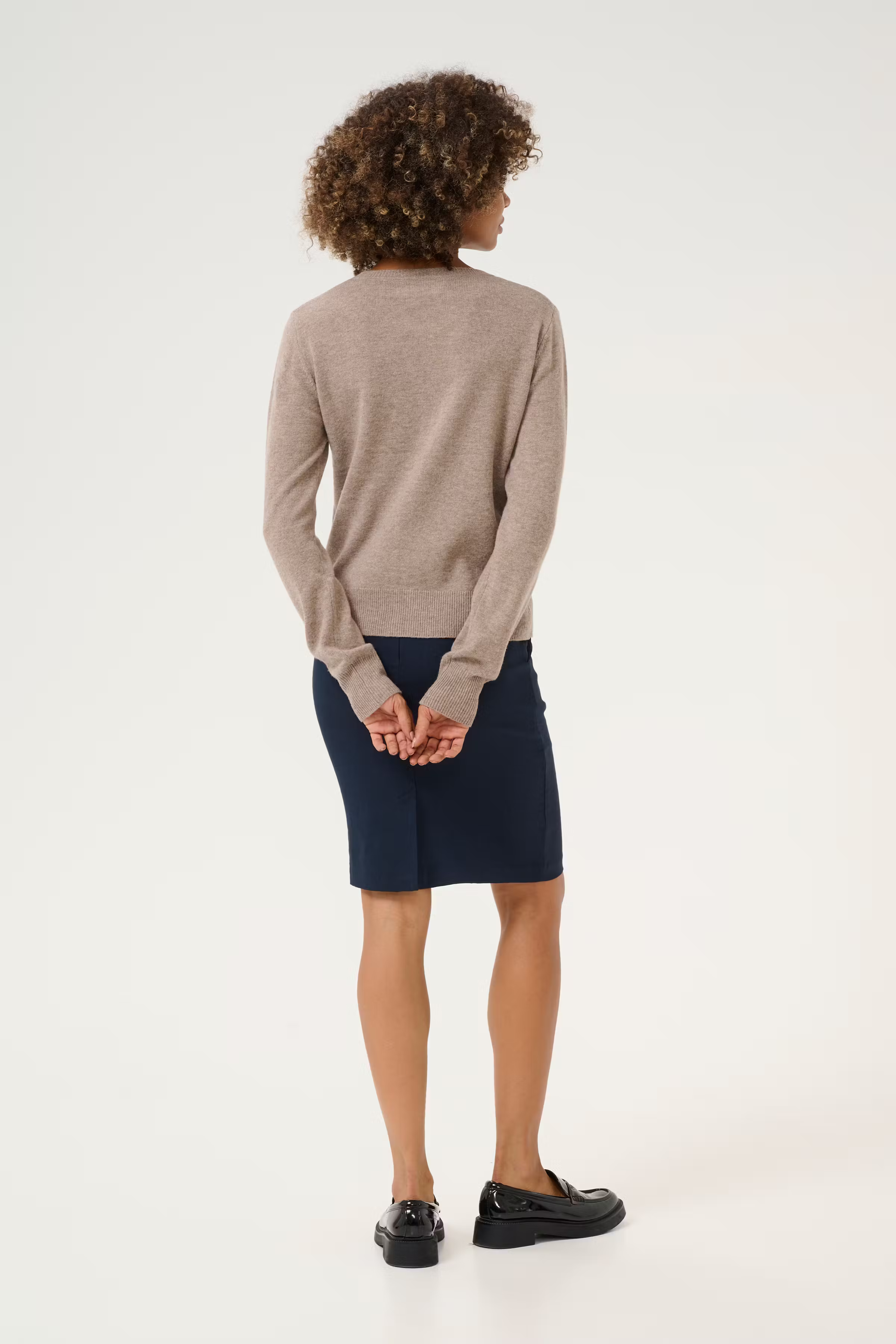 CUarrow Cardigan in cashmere blends LOOKBOOK BACK 50111464-1710091