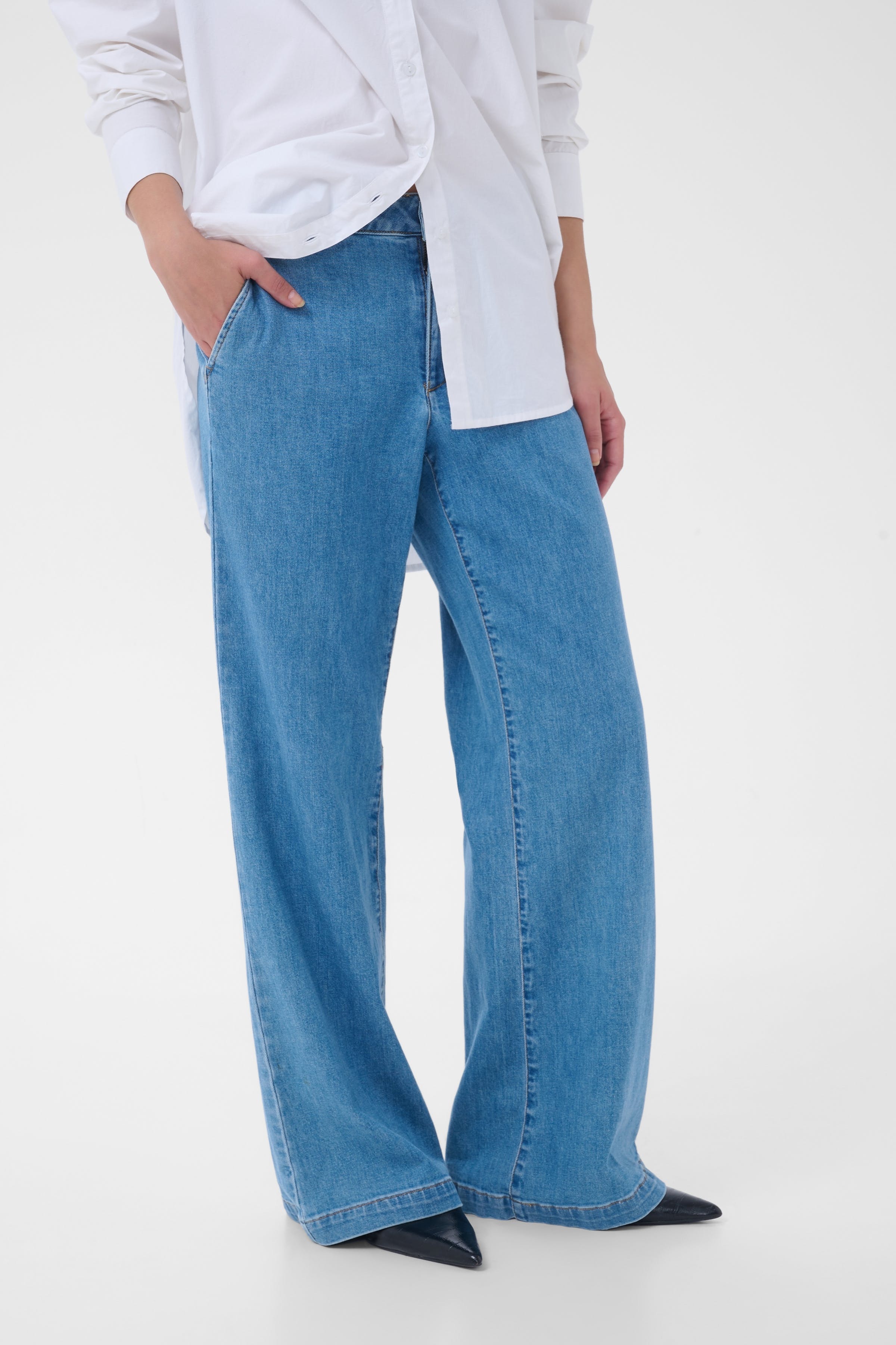 JEANS WIDE 30 THE LARA 115 LOOKBOOK FRONT 10705210-100053