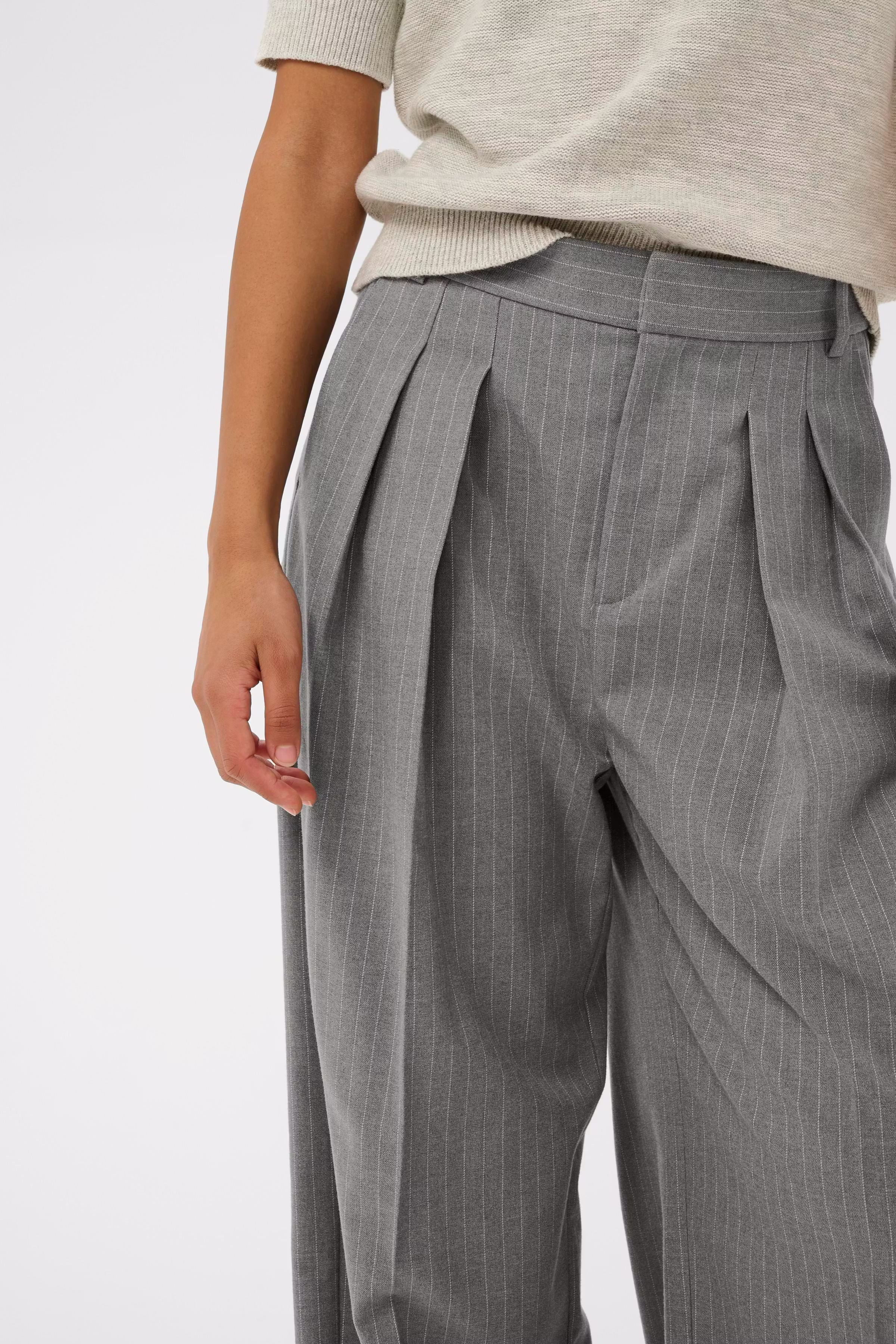 HOSANNAIW Trousers LOOKBOOK DETAIL 30112224-300285
