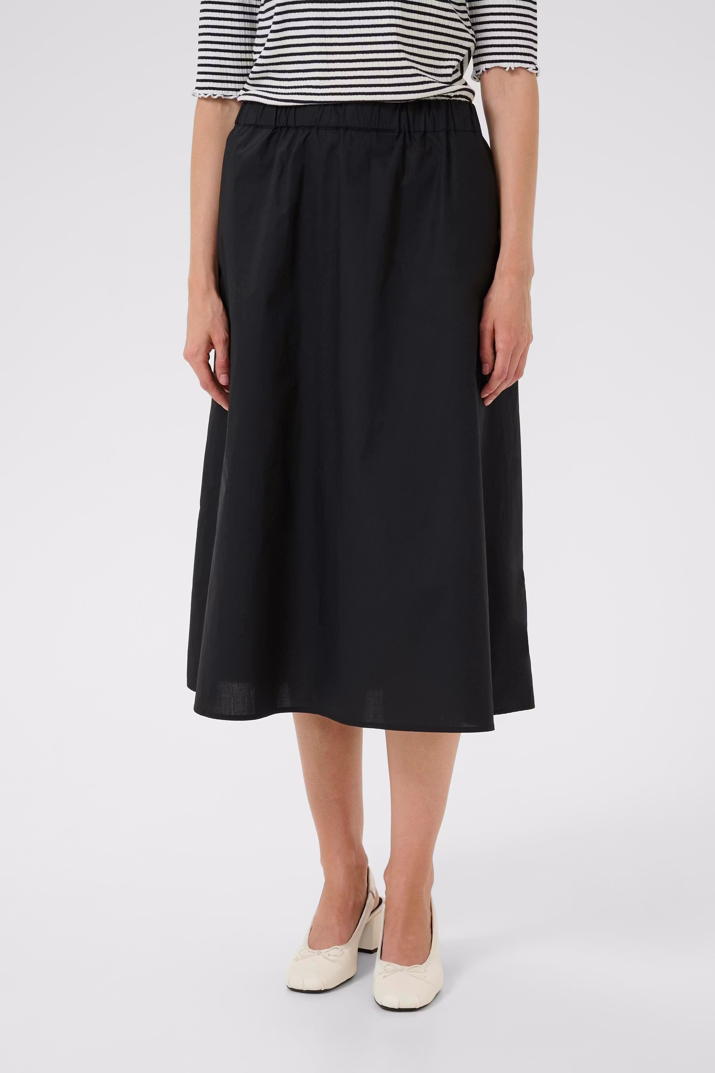 KBCamille Skirt LOOKBOOK FRONT 10105849-194008