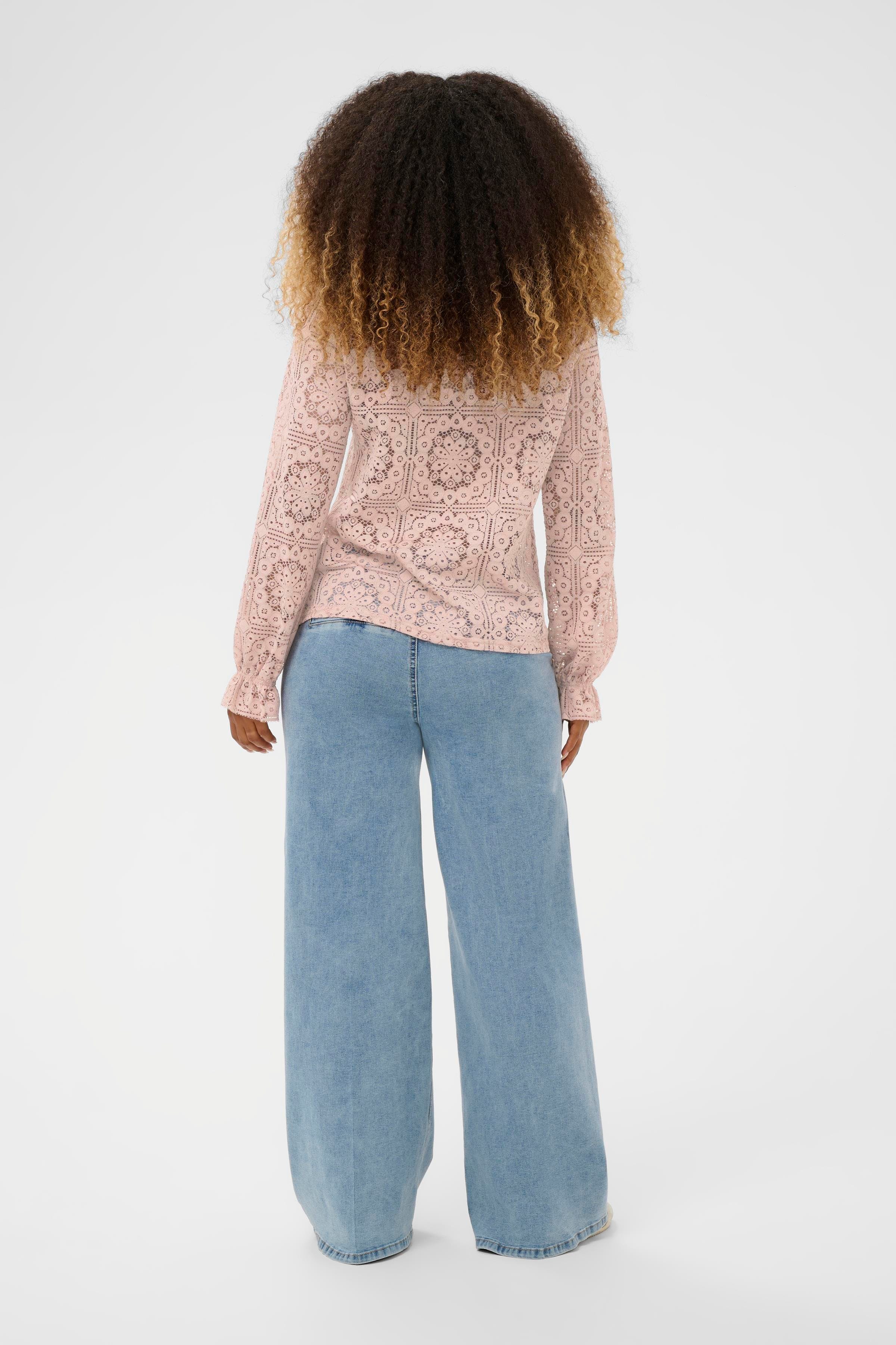 CRTiley Bluse LOOKBOOK BACK 10607994-151905