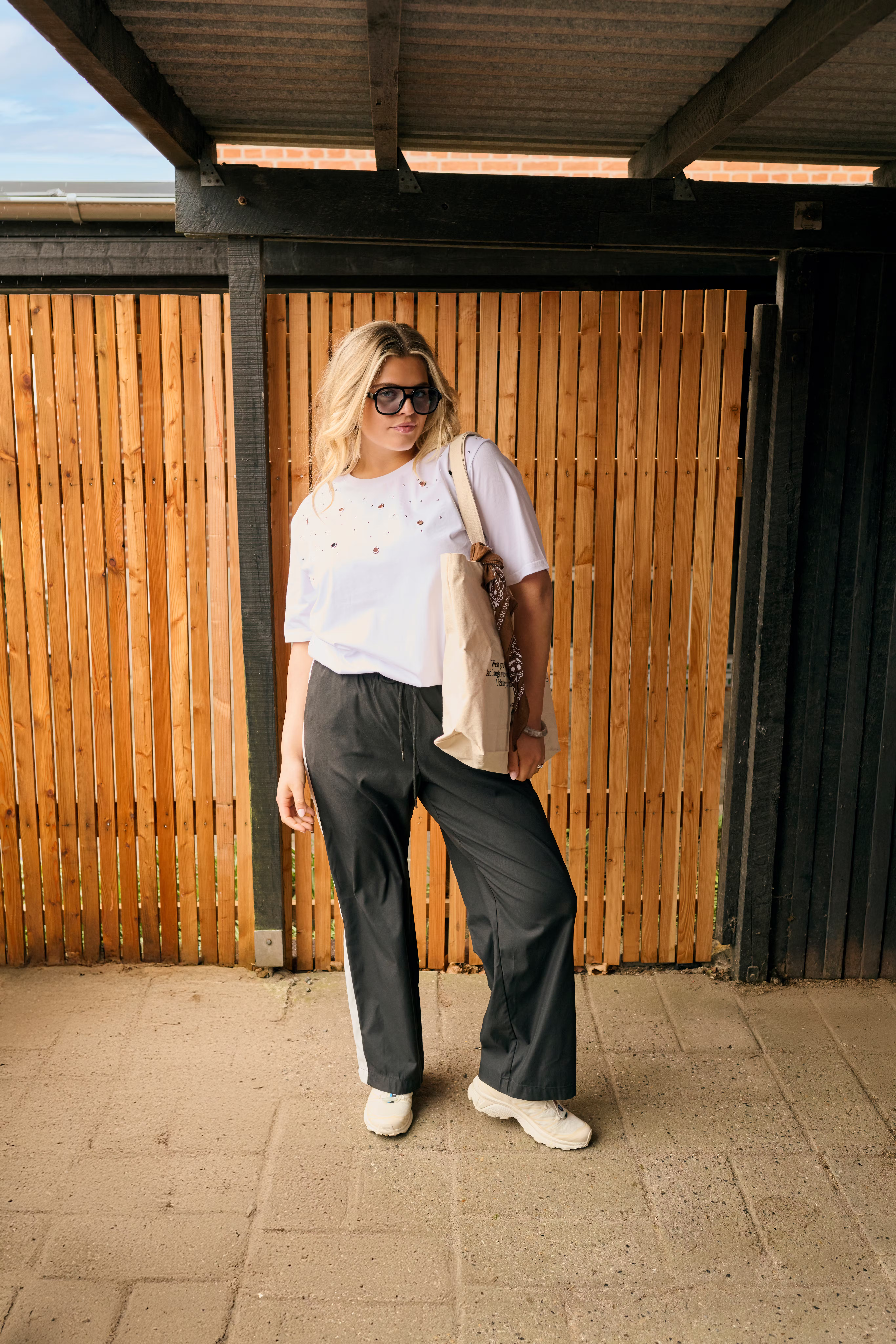 KCvenessa Bukser LOCATION NONE 10583761-100121