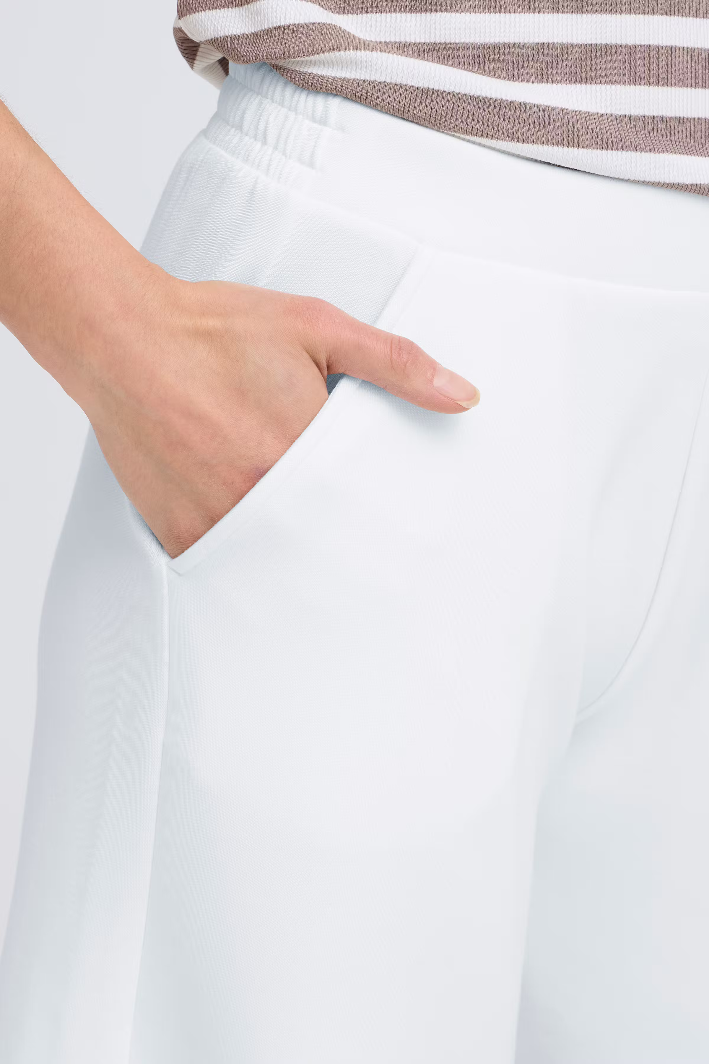 FRAURORA Shorts LOOKBOOK DETAIL 20617670-110701