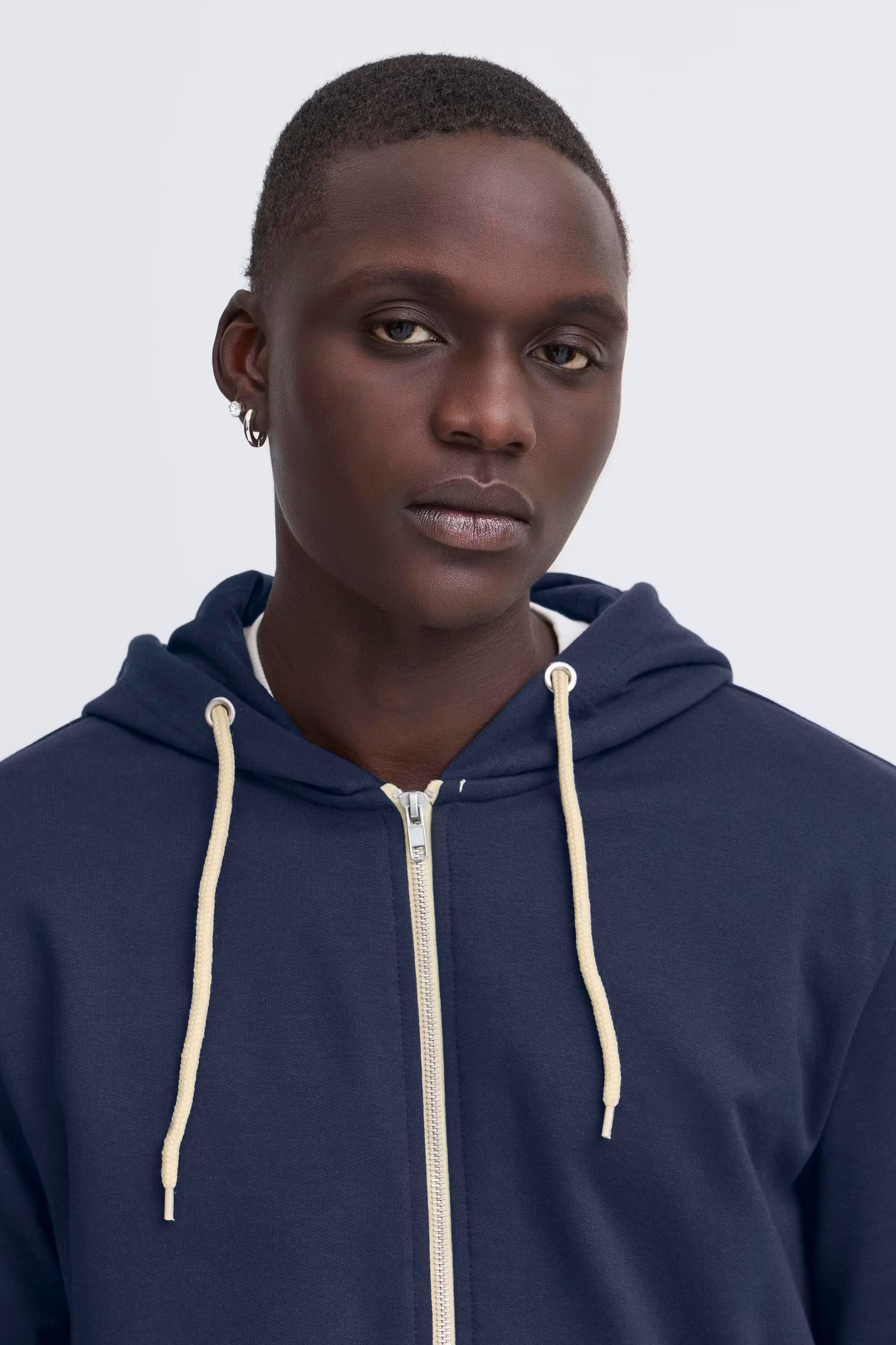 Sweatshirt LOOKBOOK DETAIL 701628-70230