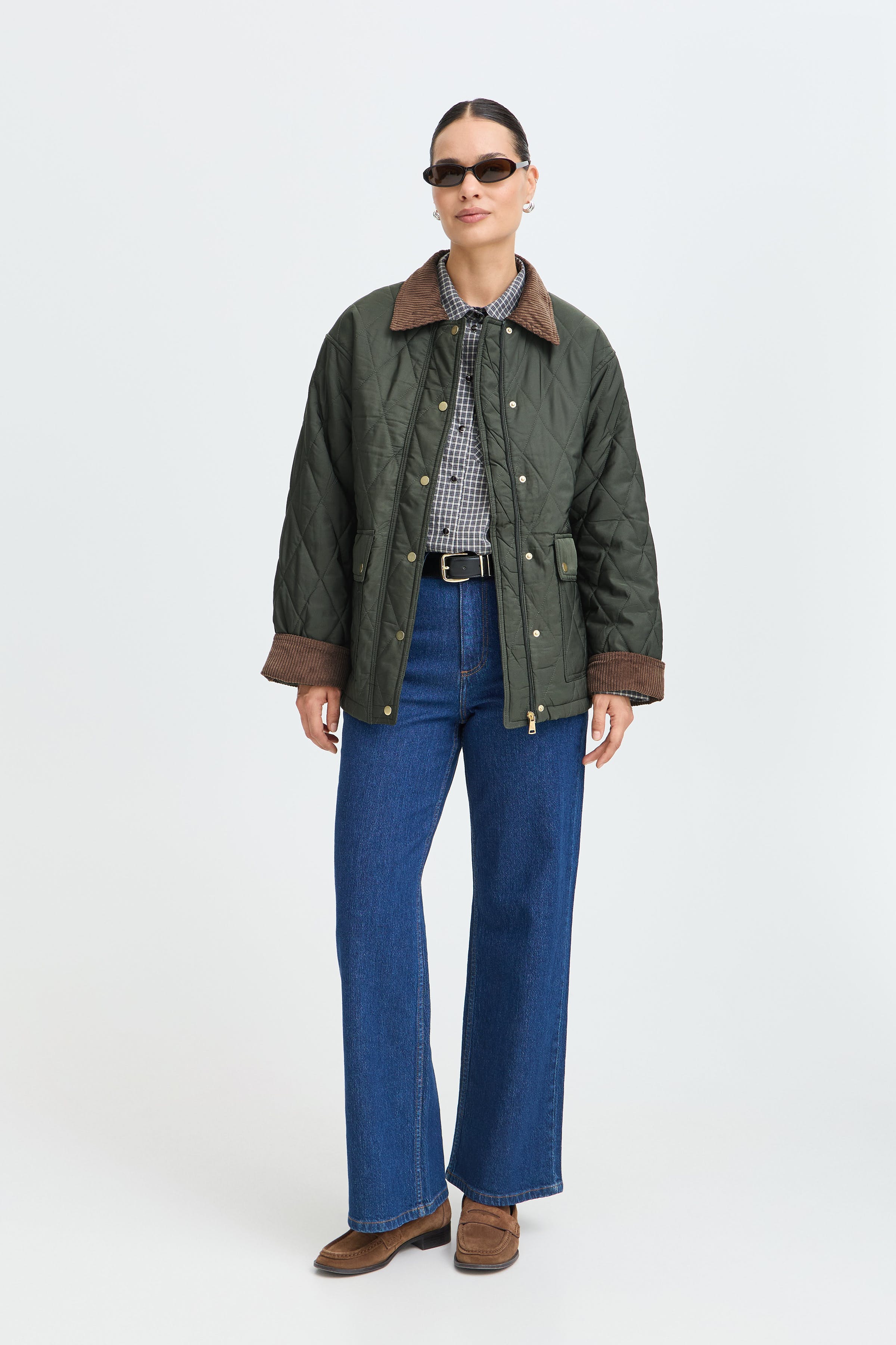 BYBELLINI Yttertøy LOOKBOOK FRONT 20819092-190509