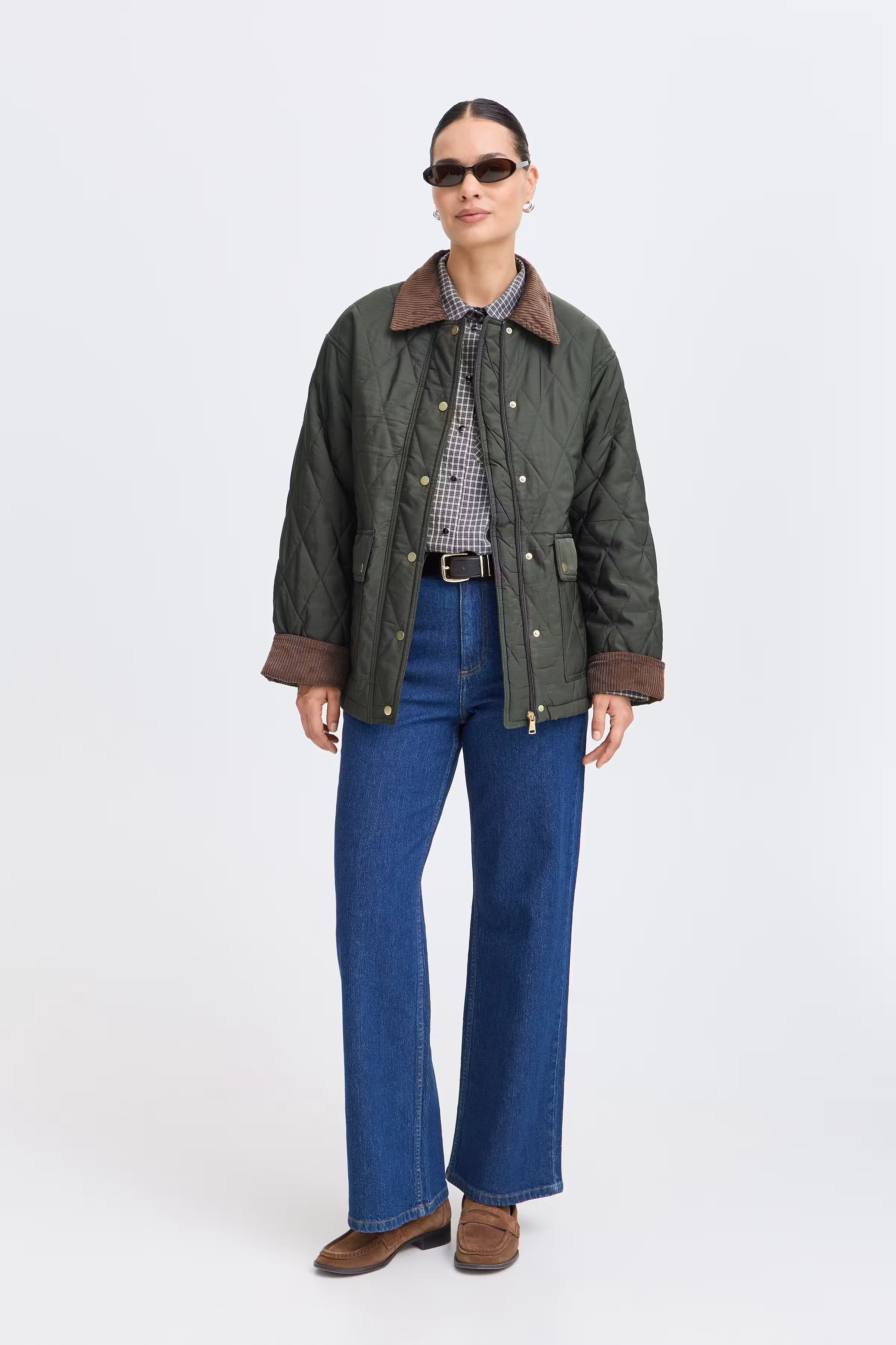 BYBELLINI Yttertøy LOOKBOOK FRONT 20819092-190509
