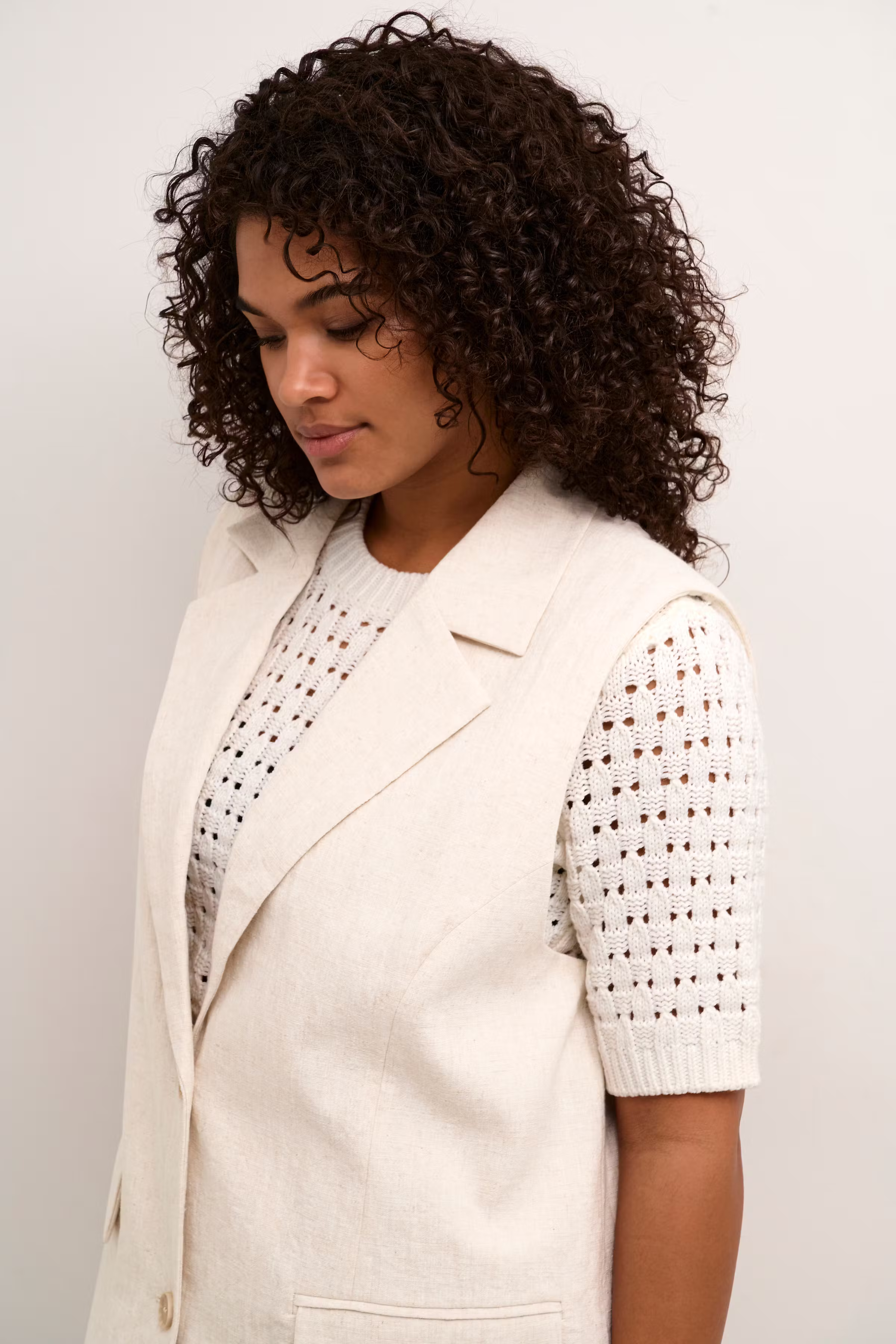 KCniella Vest LOOKBOOK DETAIL 10582303-1513051