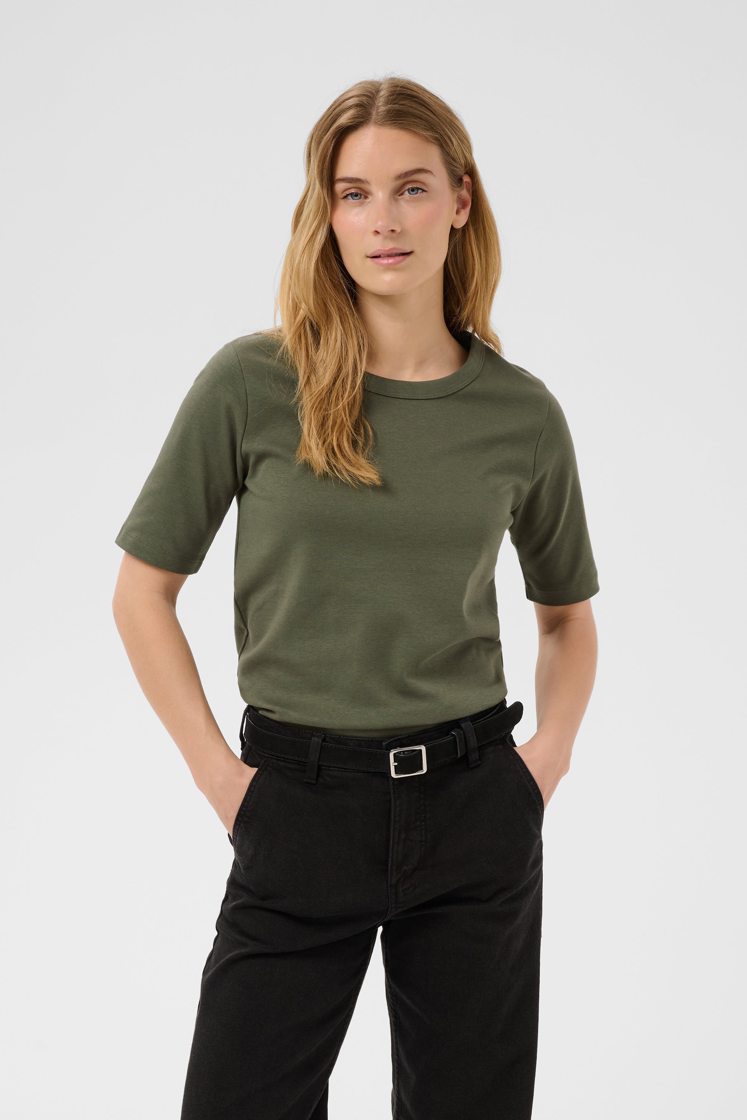 RatanaPW T-shirt LOOKBOOK FRONT 30309870-190312