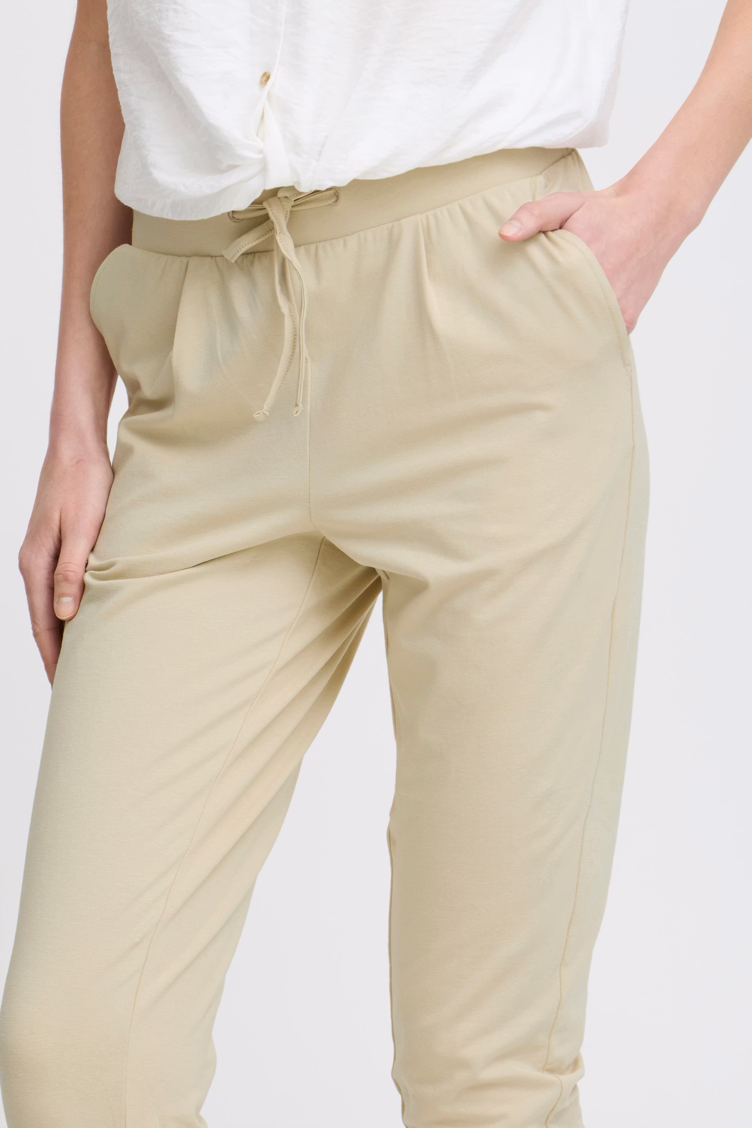 BYPANDINA Bukser LOOKBOOK DETAIL 20808332-140708