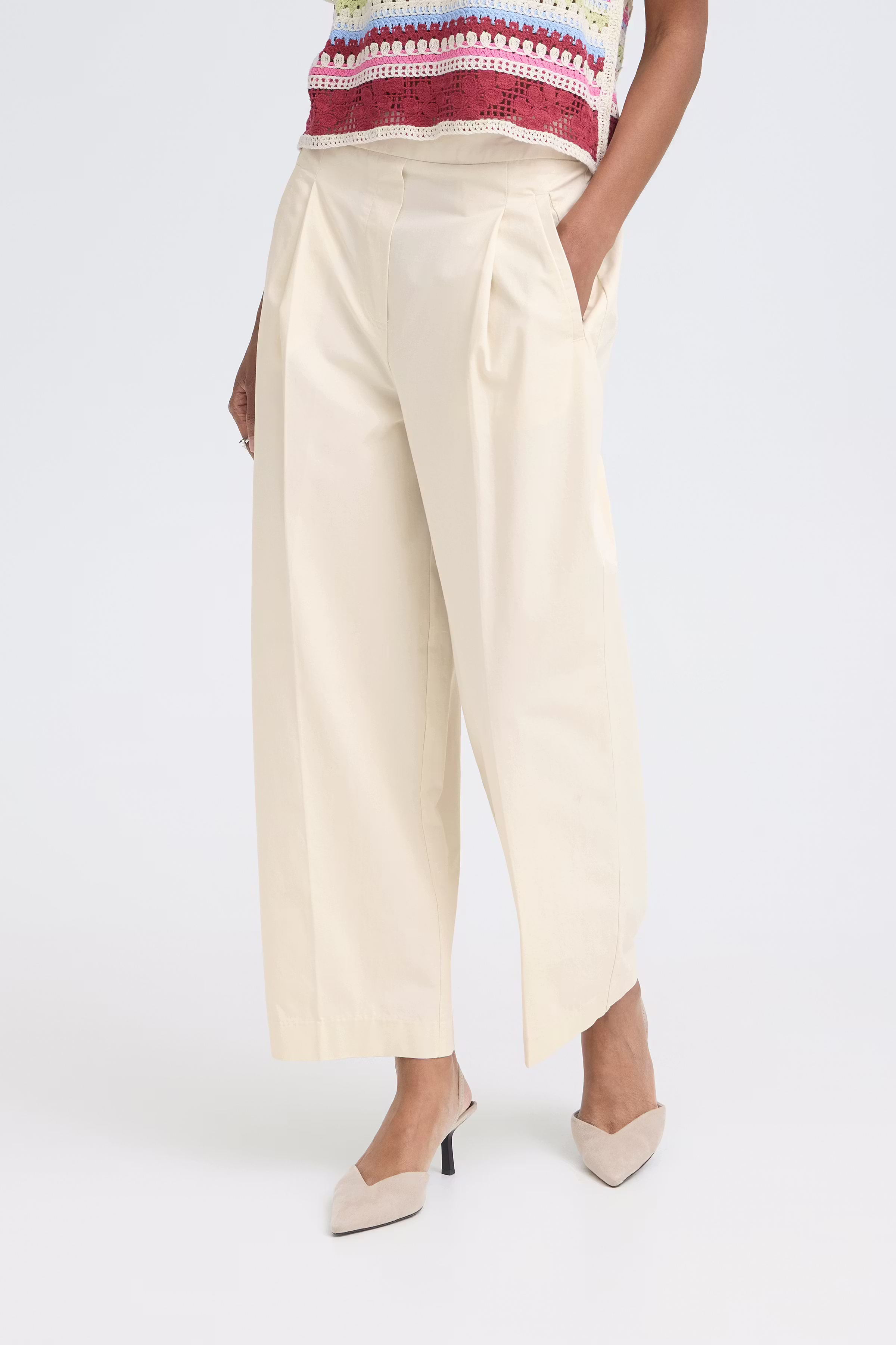 IHFUNI Hose LOOKBOOK FRONT 20125434-130905