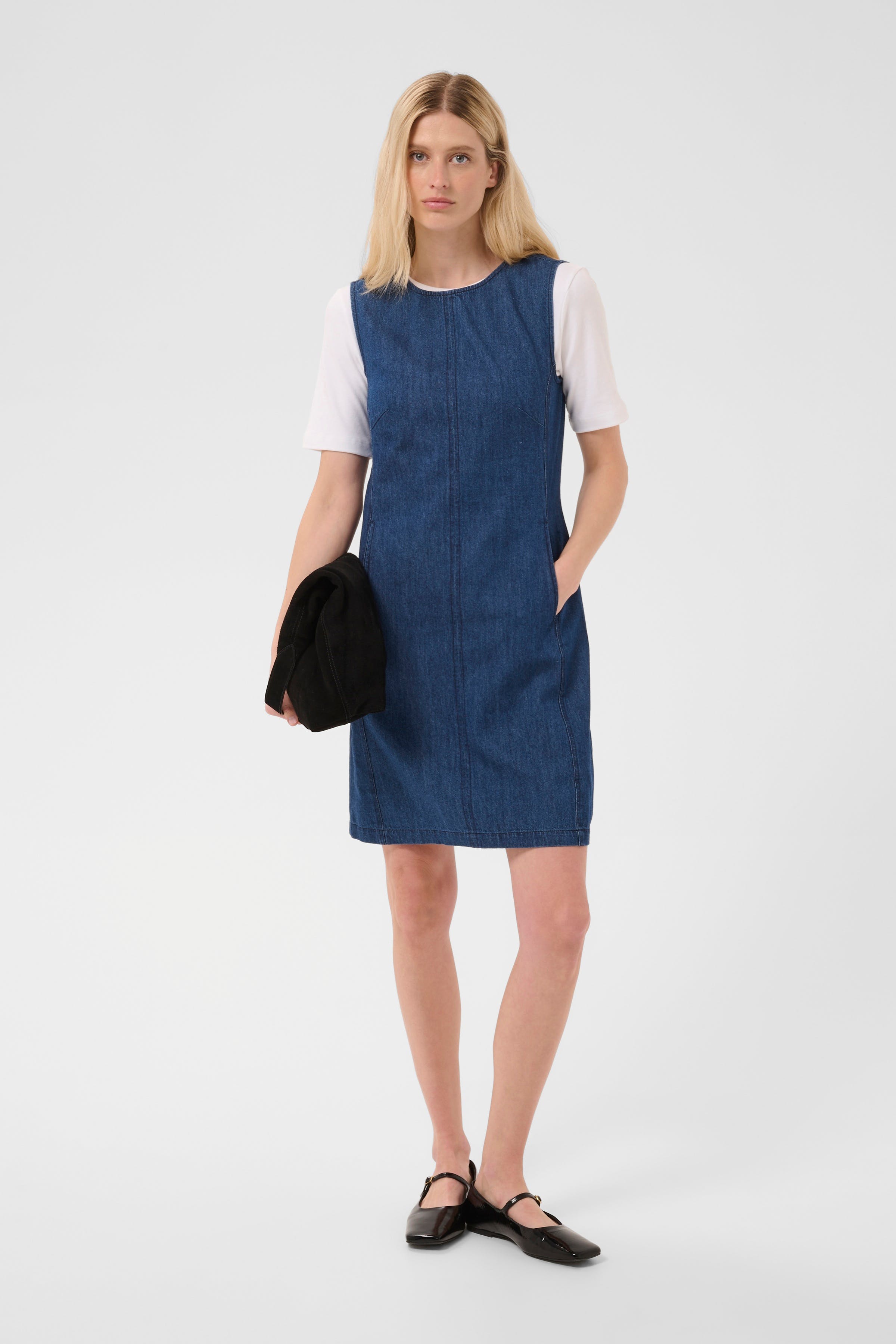 DanilaPW Kjole LOOKBOOK FRONT 30310672-300157