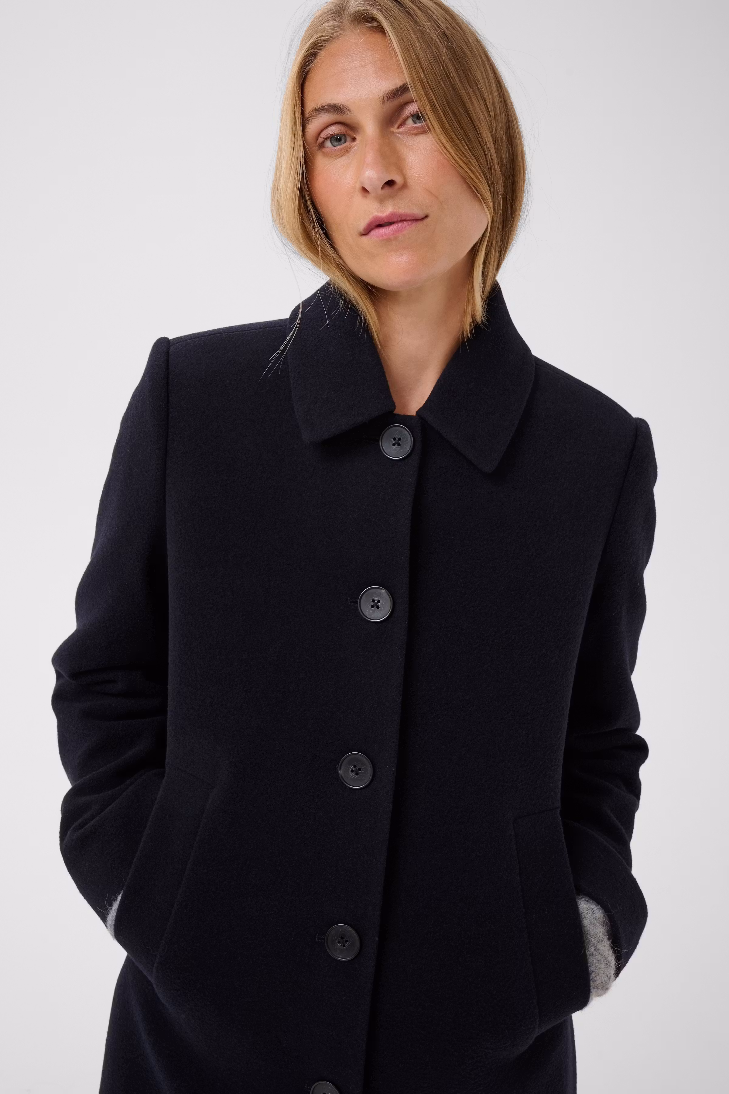 Kamillas Coat LOOKBOOK DETAIL 30309752-194013