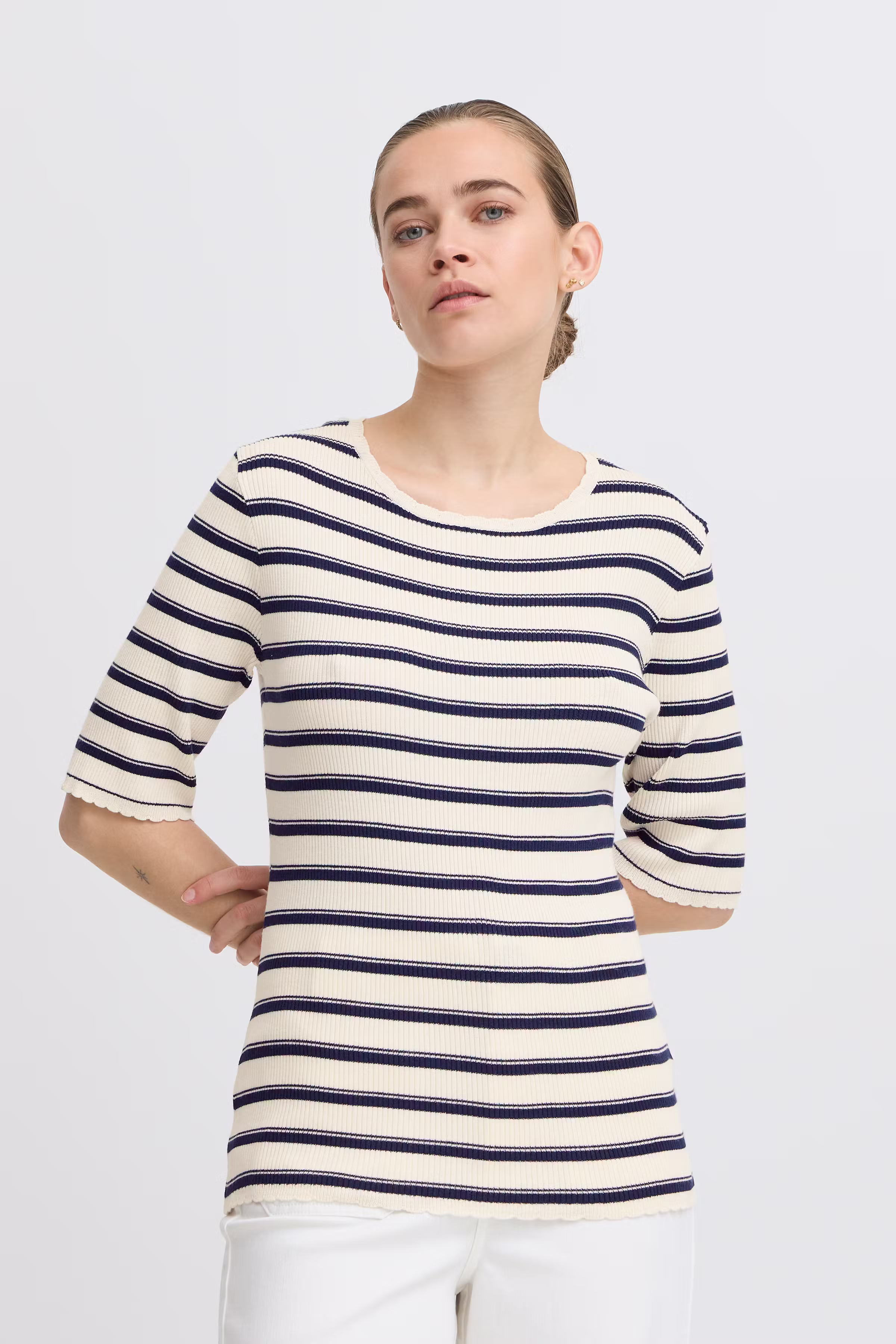 IRFANTO Knitted pullover LOOKBOOK FRONT 20122829-193831