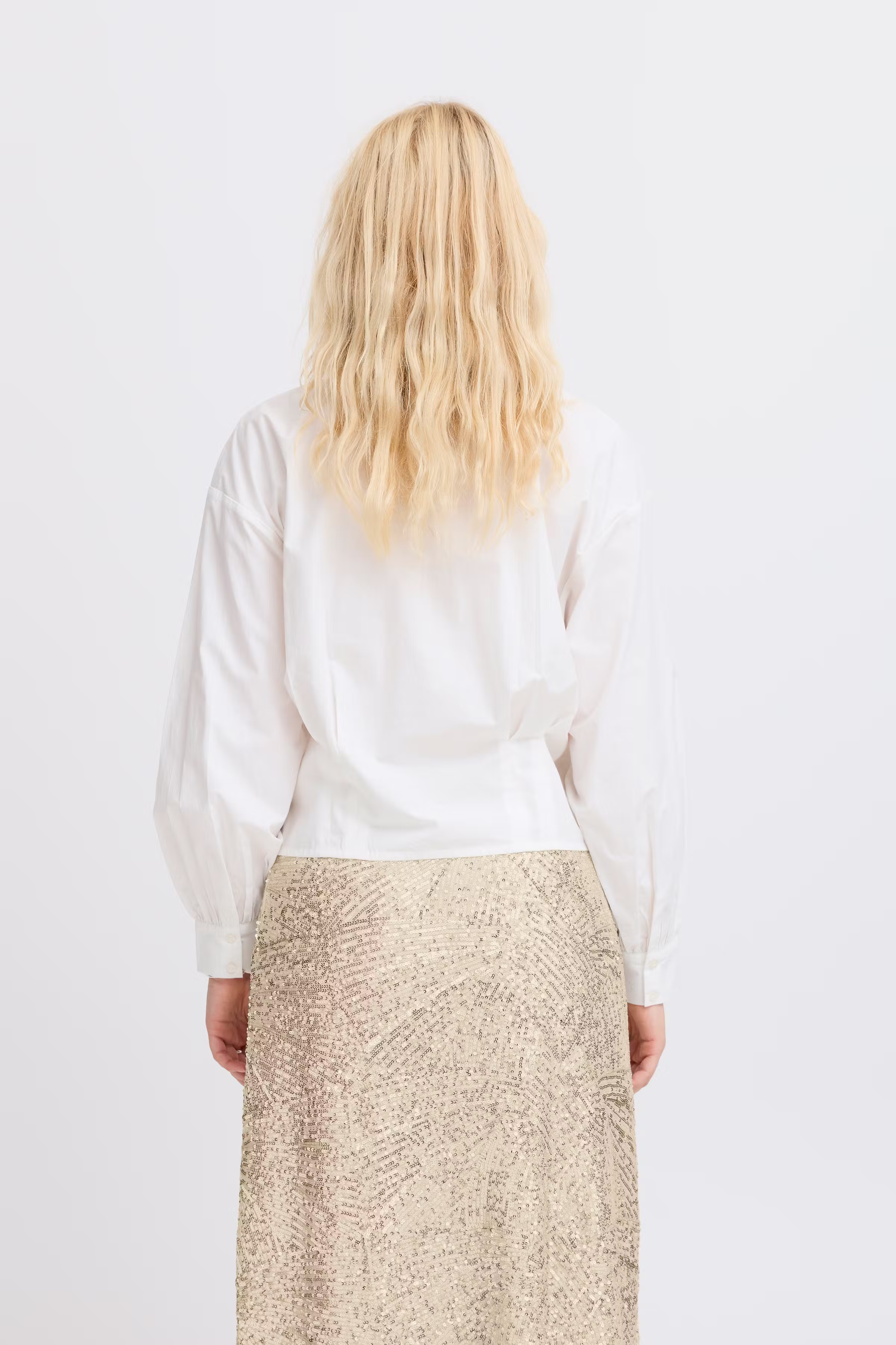 IHRUBINA Shirt LOOKBOOK BACK 20122206-114201