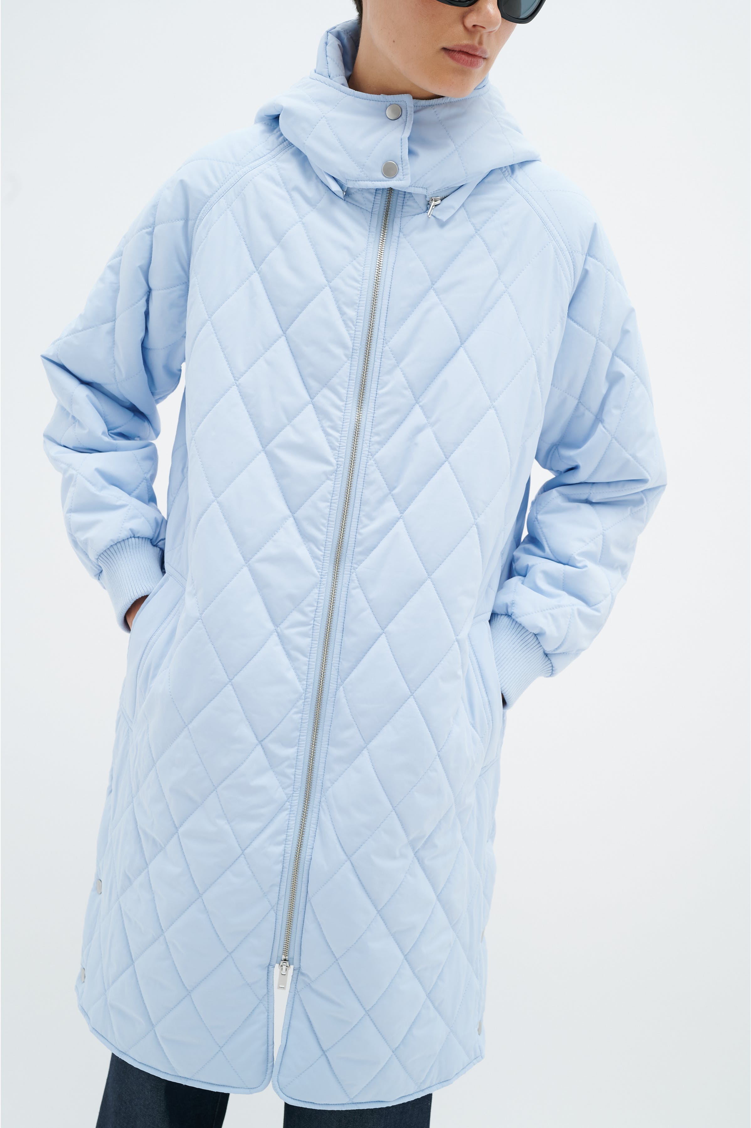 EktraIW Mantel LOOKBOOK FRONT 30107445-300599