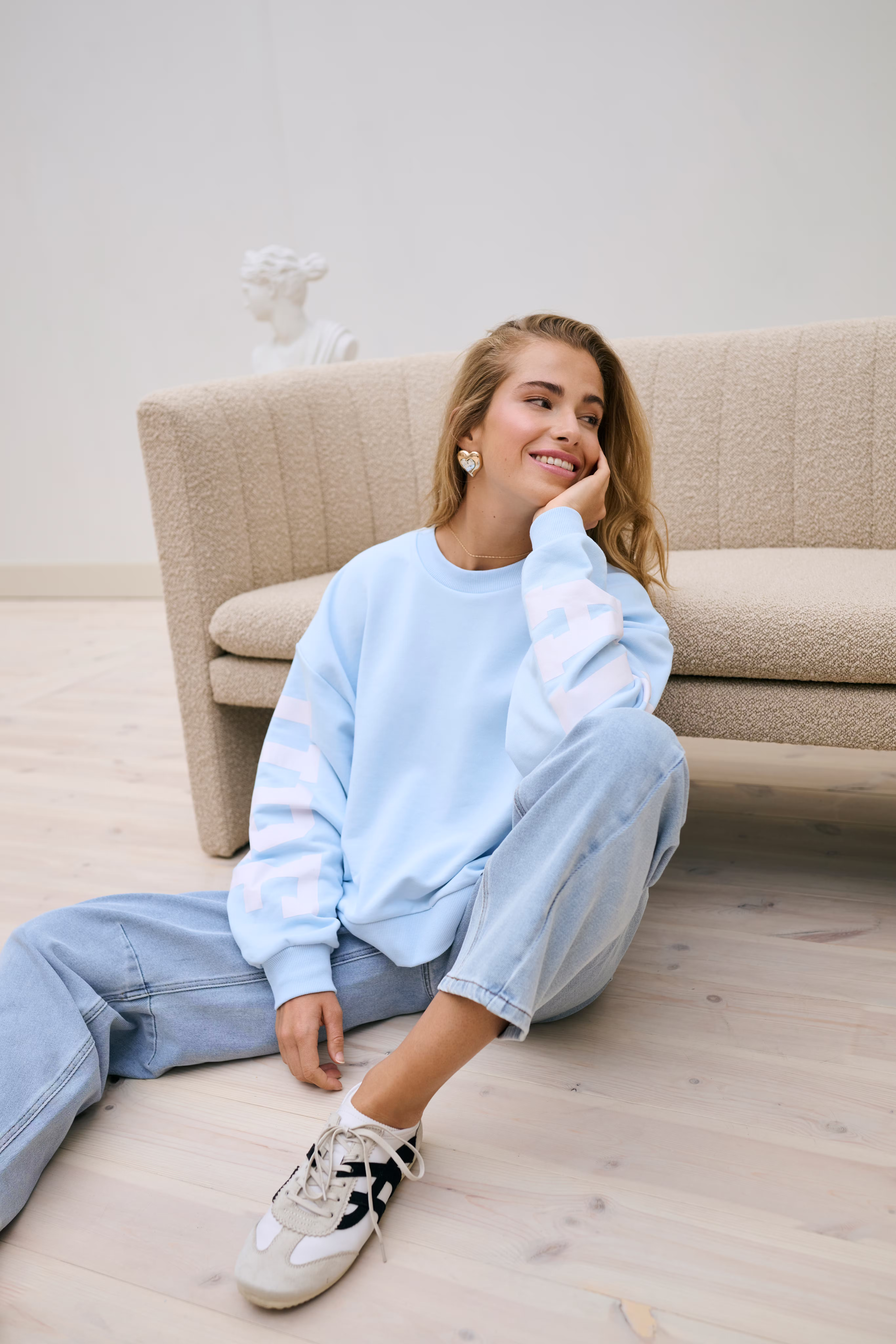 KAlila Sweatshirt LOCATION NONE 10511411-144005