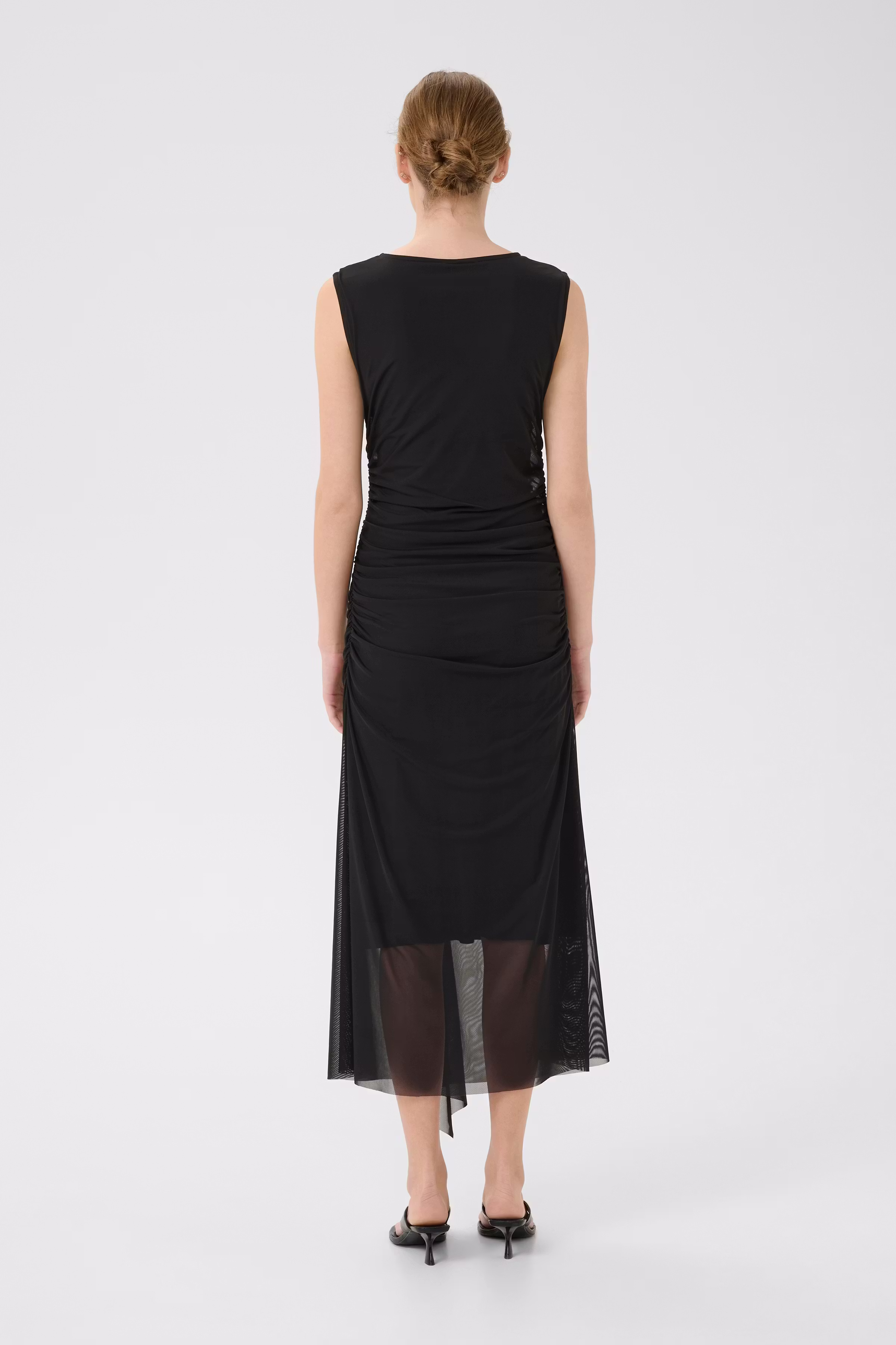 GZmenny Dress LOOKBOOK BACK 10910318-100017