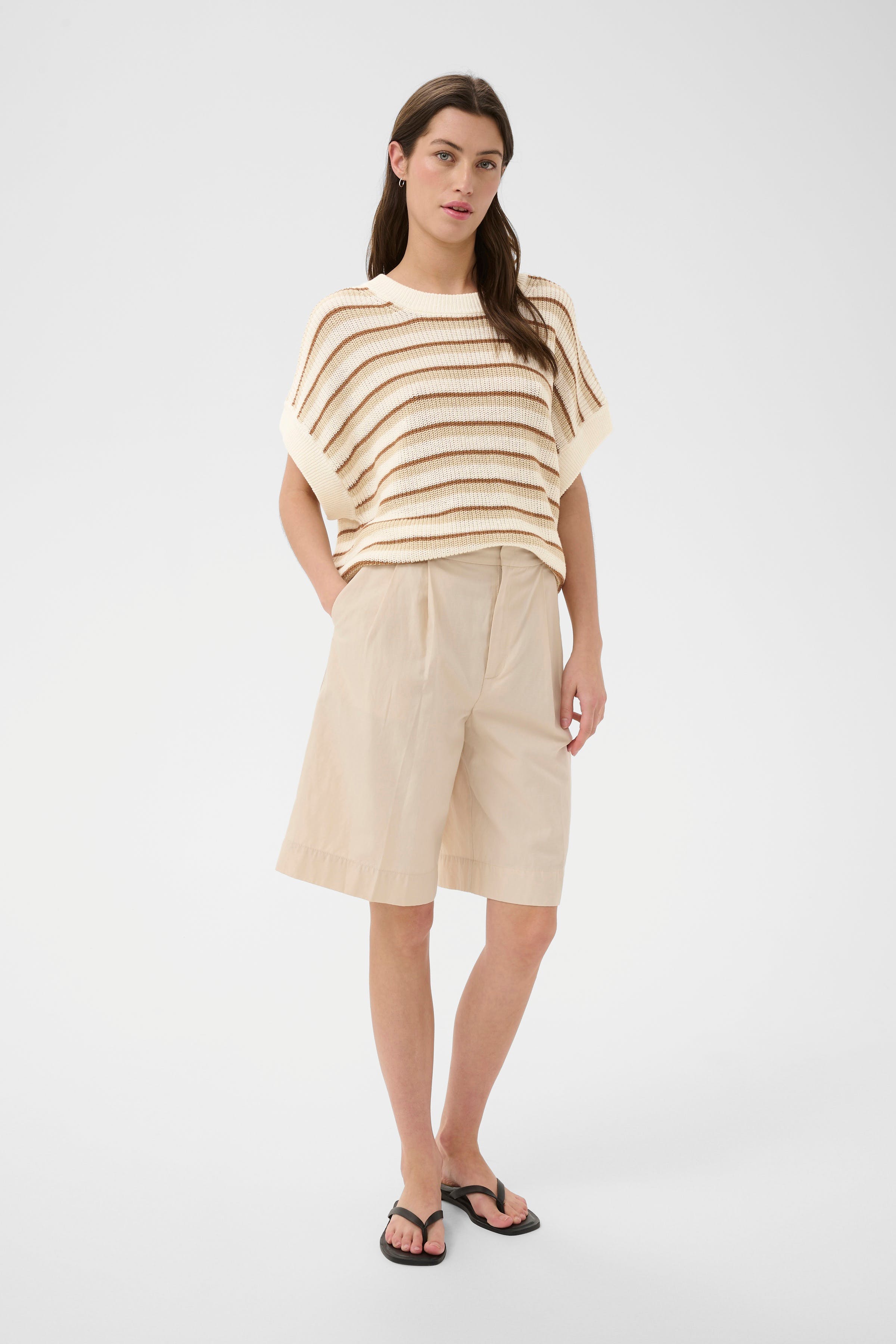BelisiaPW Pullover LOOKBOOK FRONT 30310582-304977