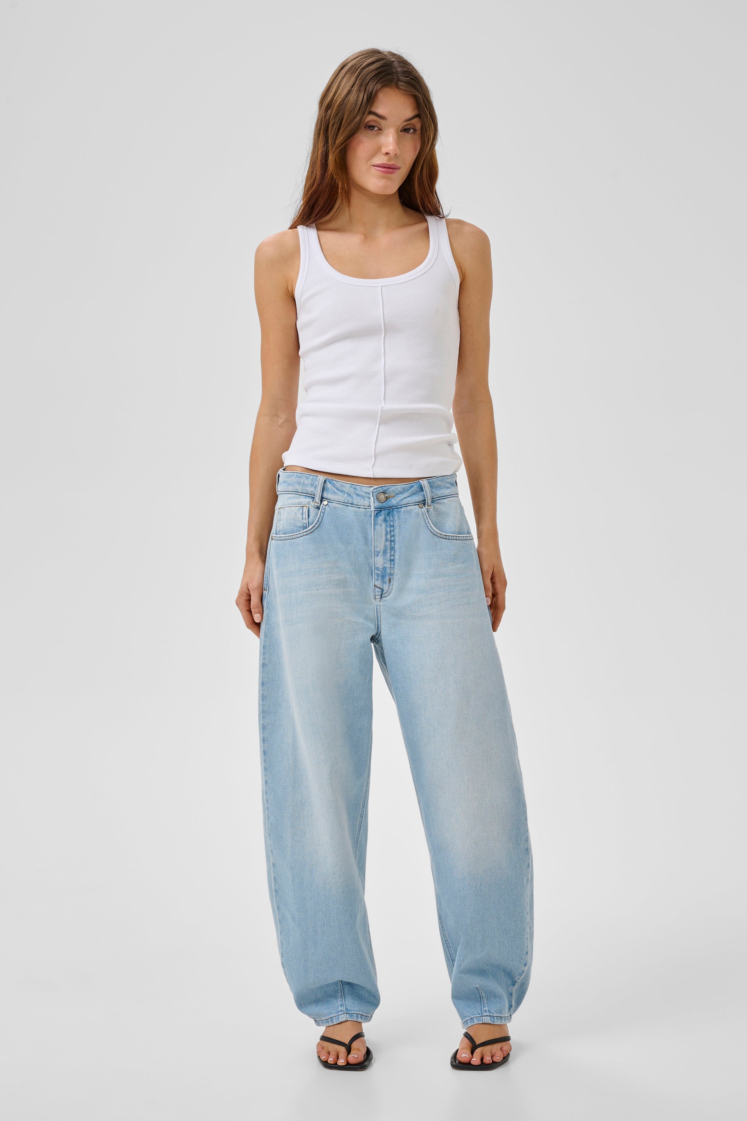 MWMandy Top LOOKBOOK FRONT 10705558-110601