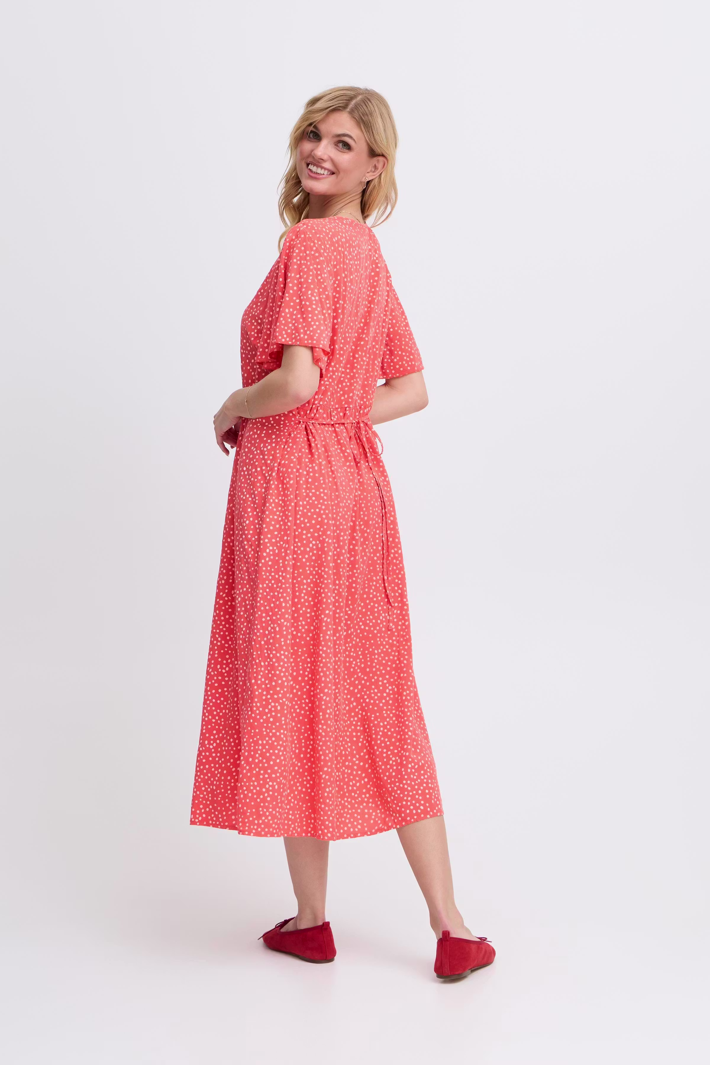 SBGOA Kjole LOOKBOOK BACK 22101025-181762