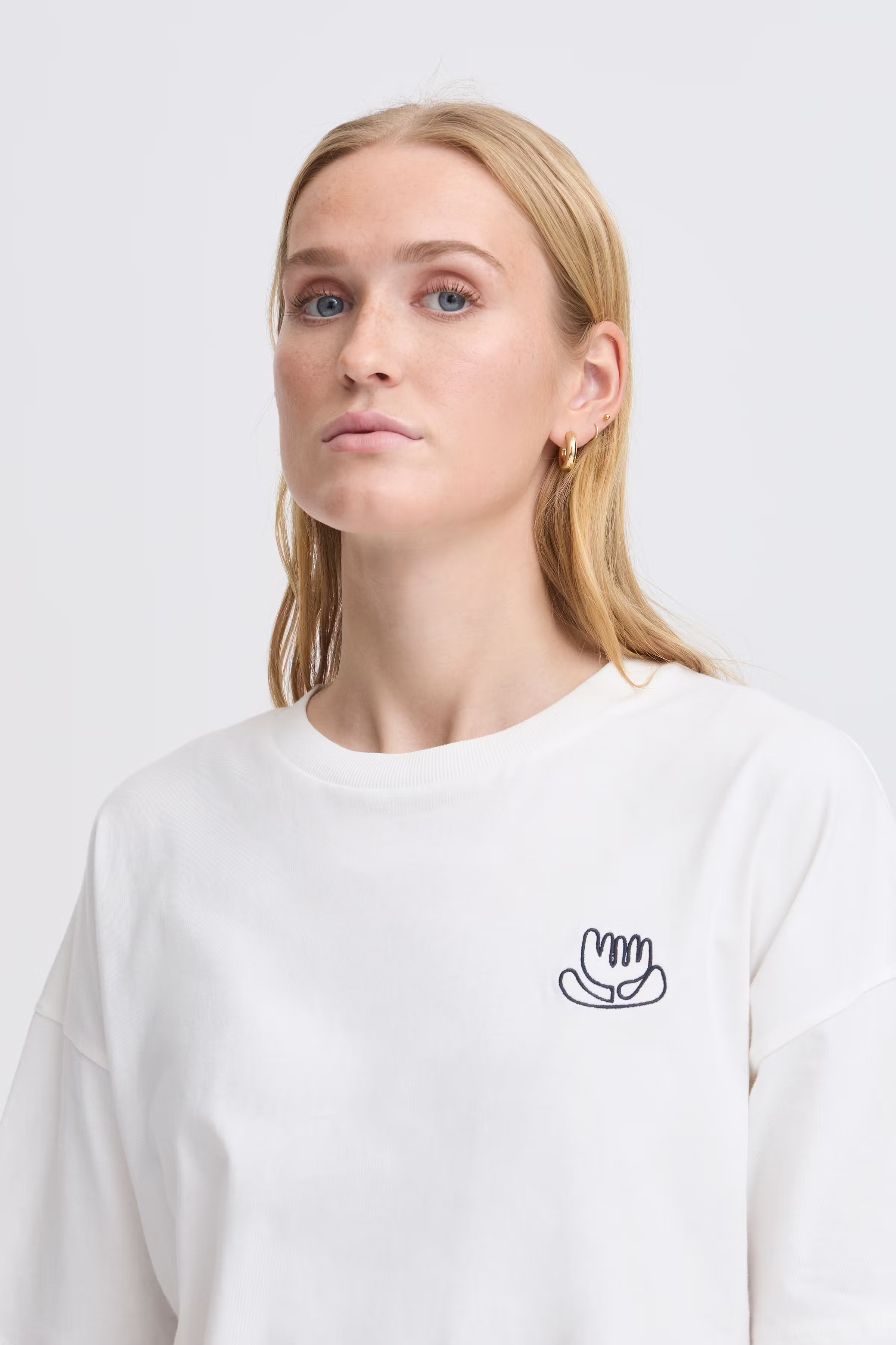 IHNABINO T-shirt LOOKBOOK DETAIL 20122836-114201