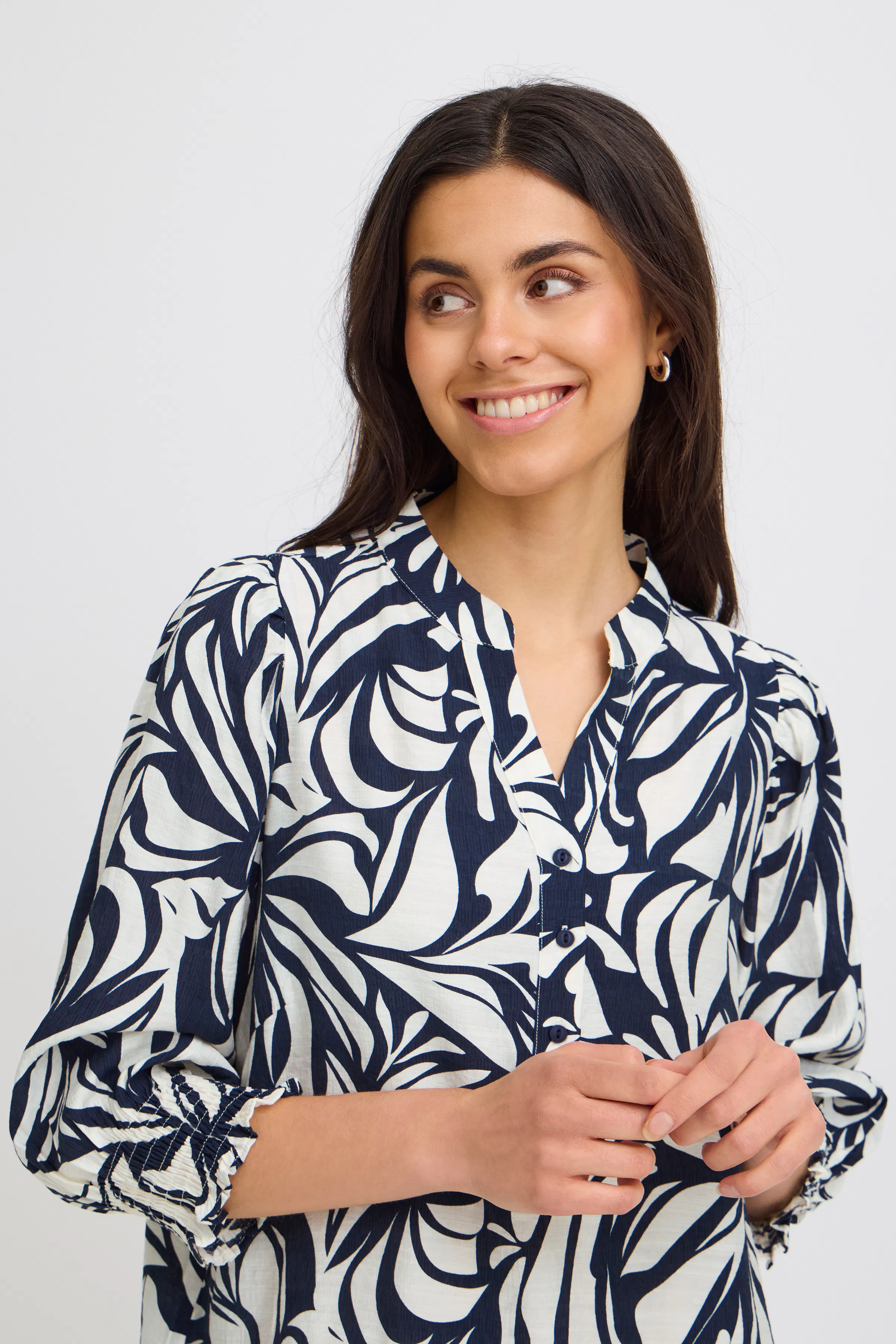 FRARIANA Kjole LOOKBOOK DETAIL 20618119-900010587