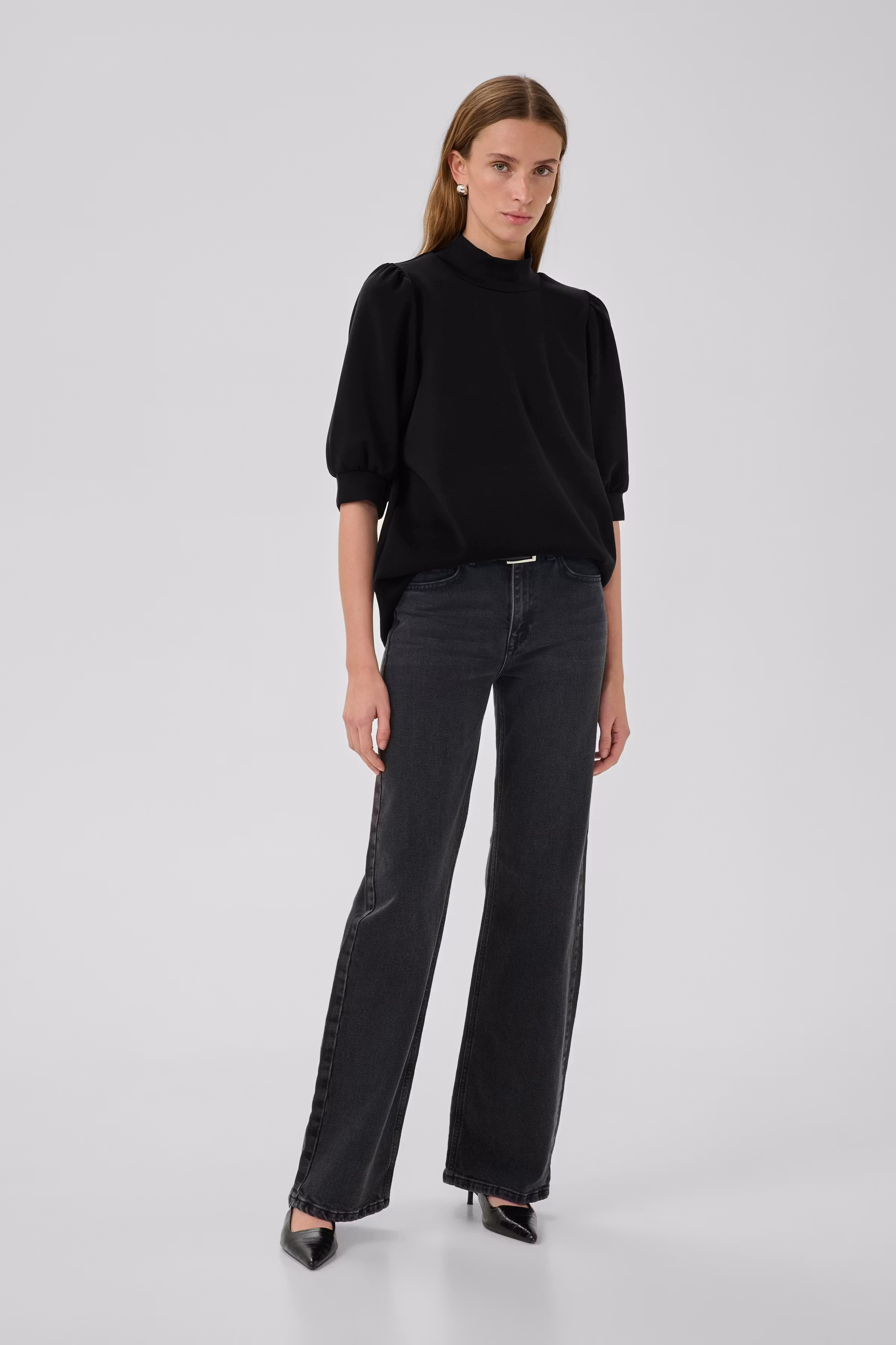 21 THE PUFF BLOUSE LOOKBOOK FRONT 10703704-100031