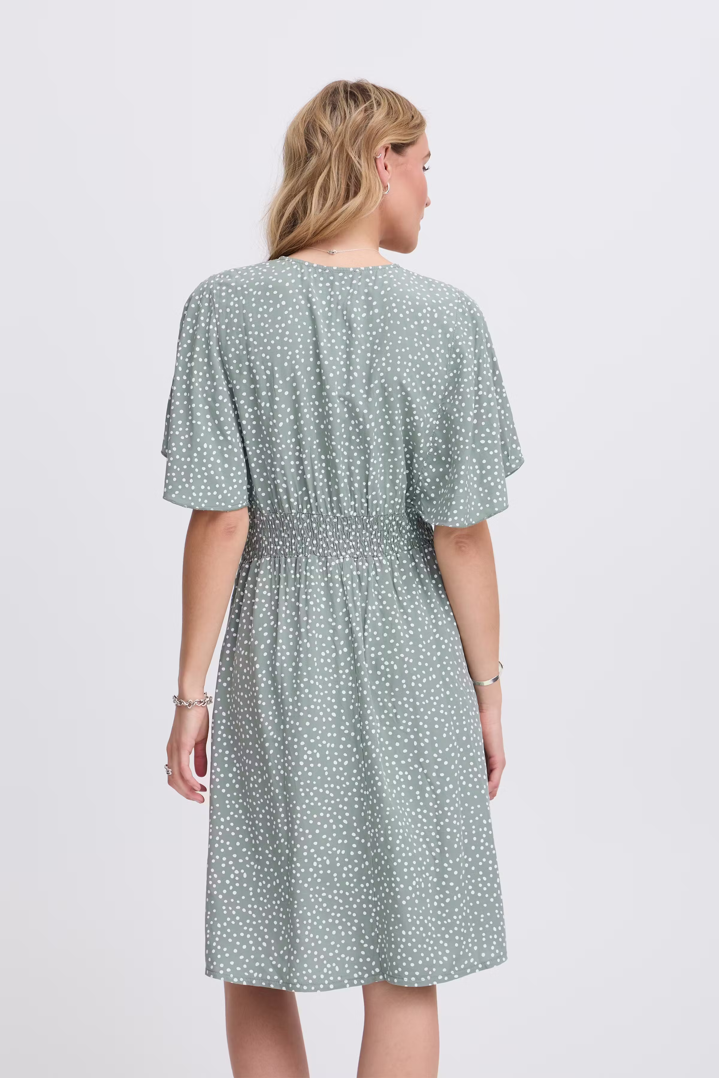 SBGOA Kjole LOOKBOOK BACK 22101024-180515