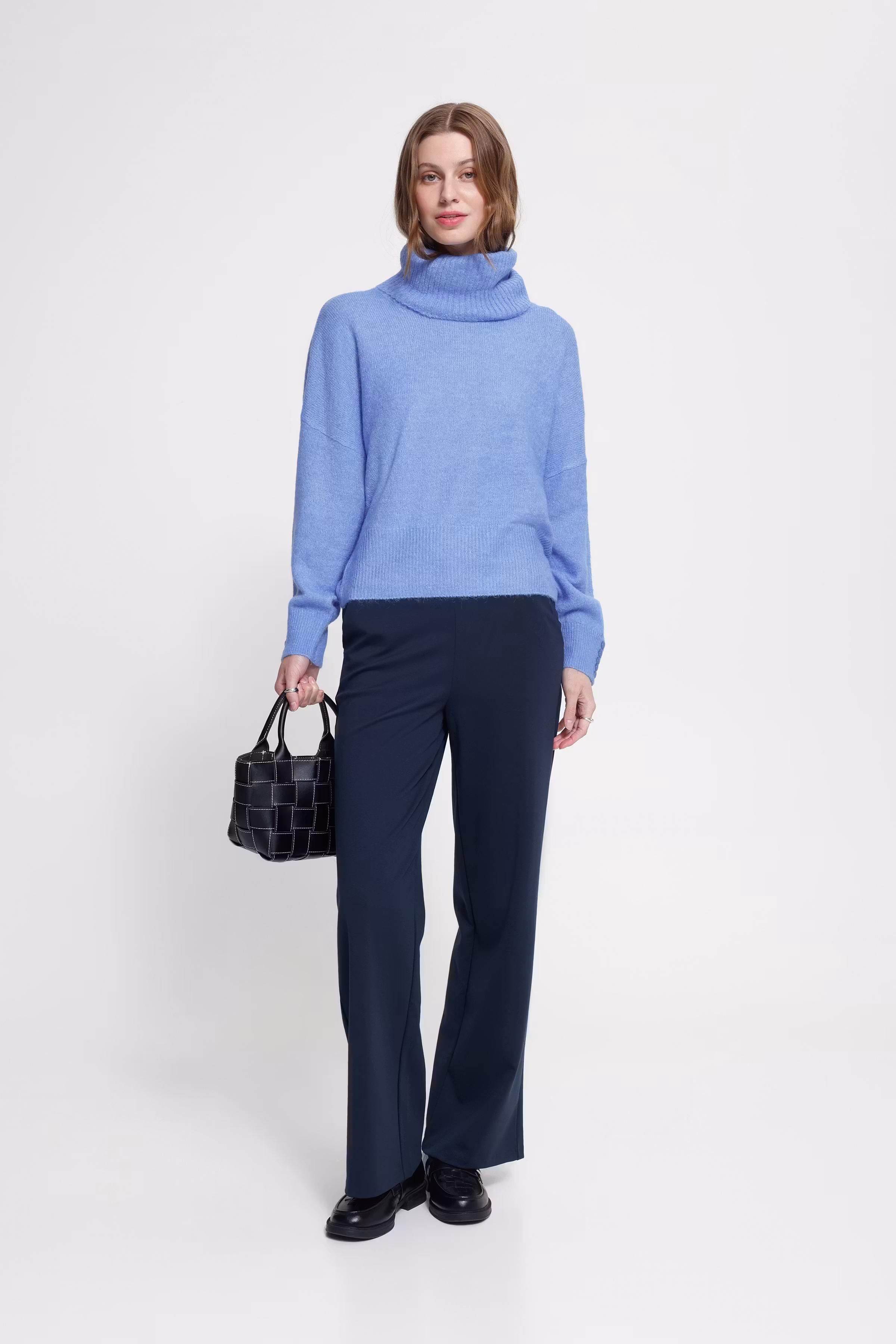 IHKAMARA Pullover LOOKBOOK FRONT 20121996-173936