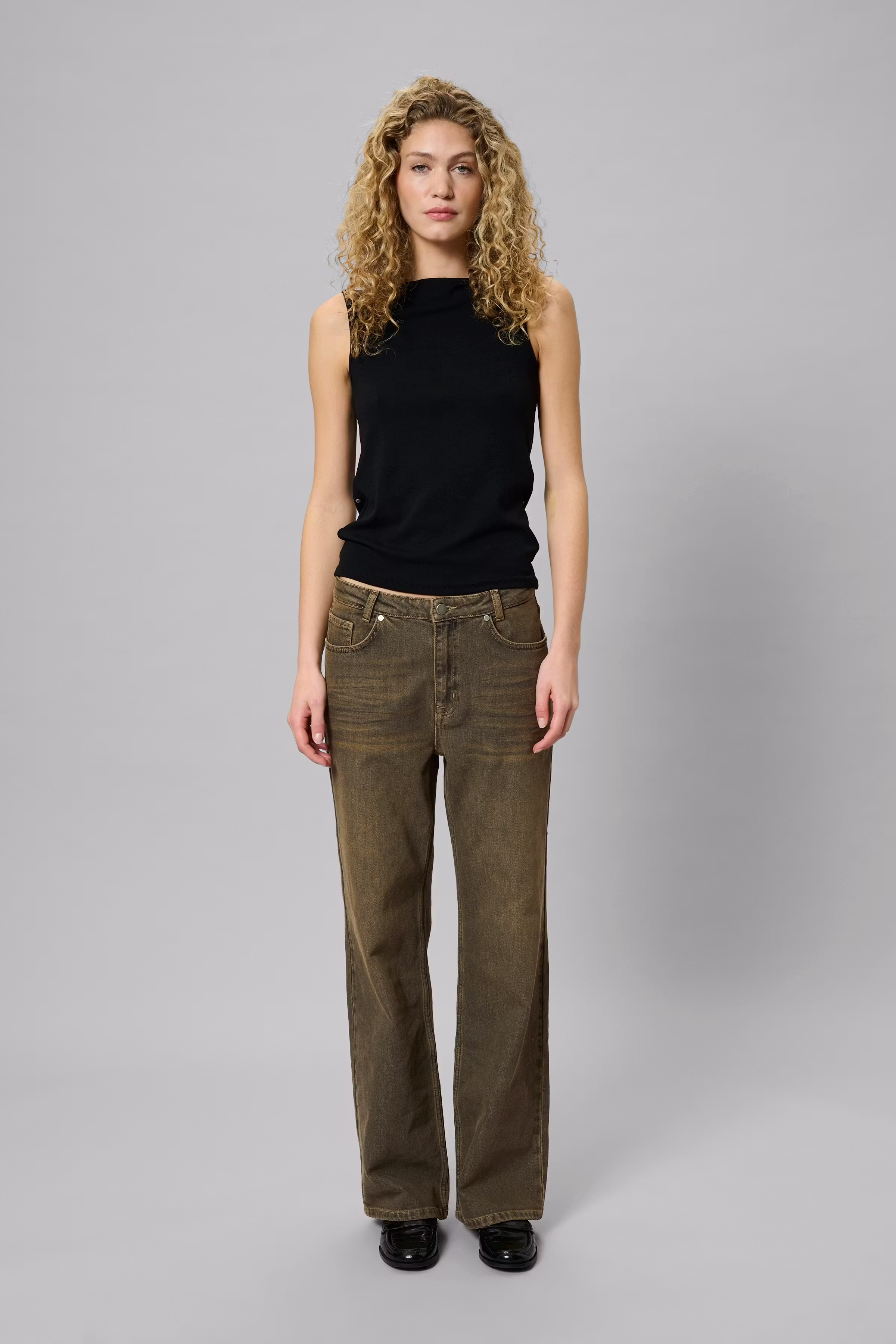 MWLouis Wide jeans LOOKBOOK FRONT 10705371-108730