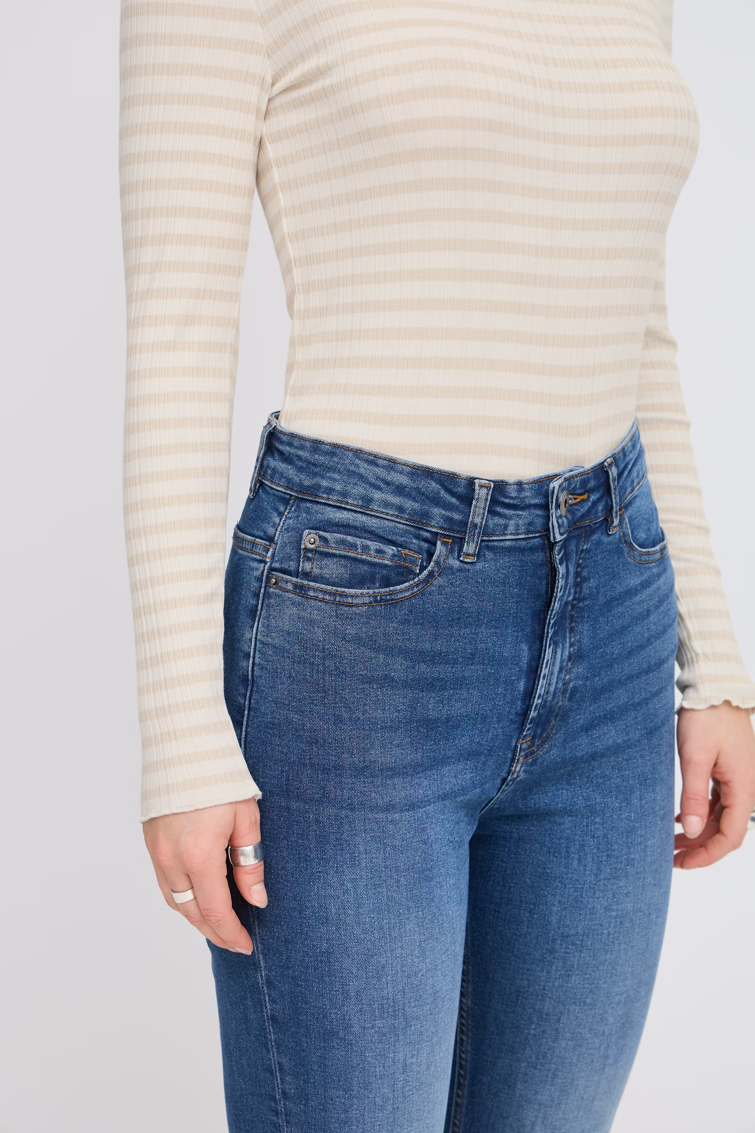 IHCELLA Long sleeved T-shirt LOOKBOOK DETAIL 20122819-204496