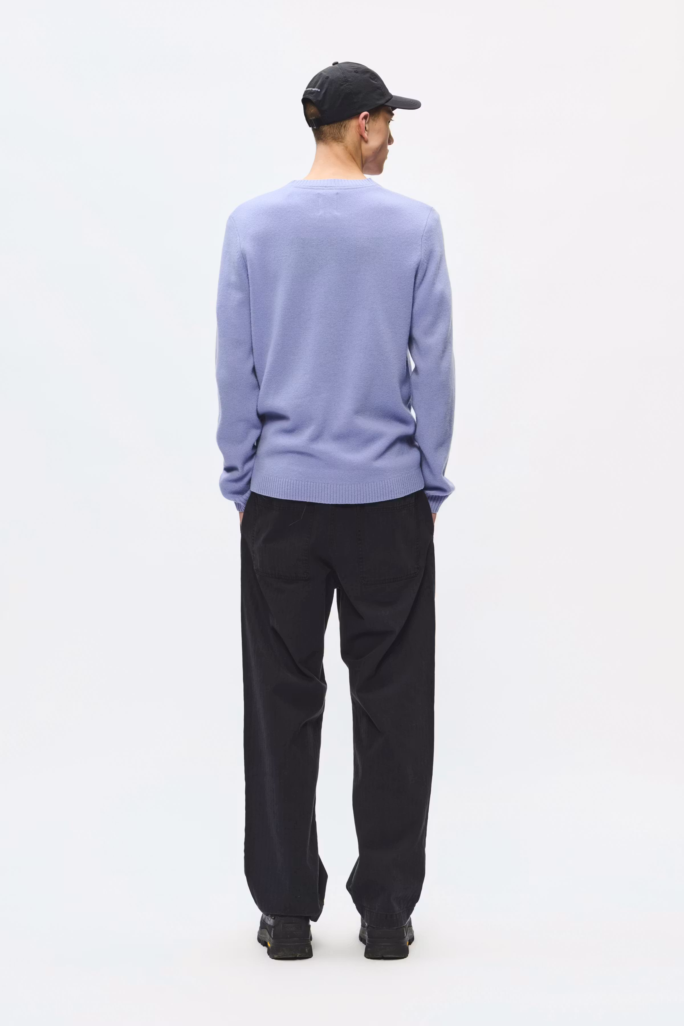 WWTay Lambswool Pullover LOOKBOOK BACK 30251382-173925