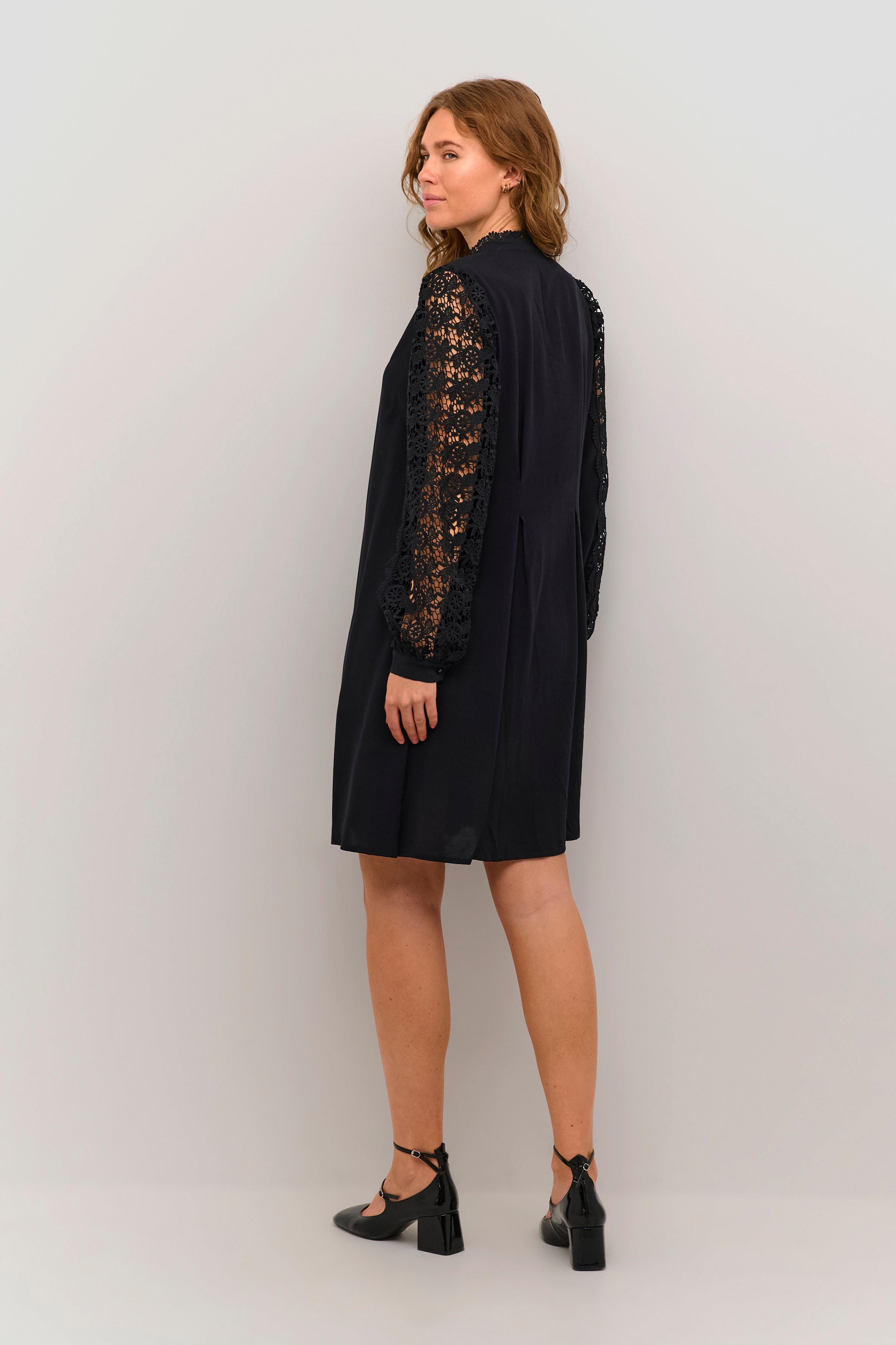 CUbenton Kleid LOOKBOOK BACK 50111385-500012