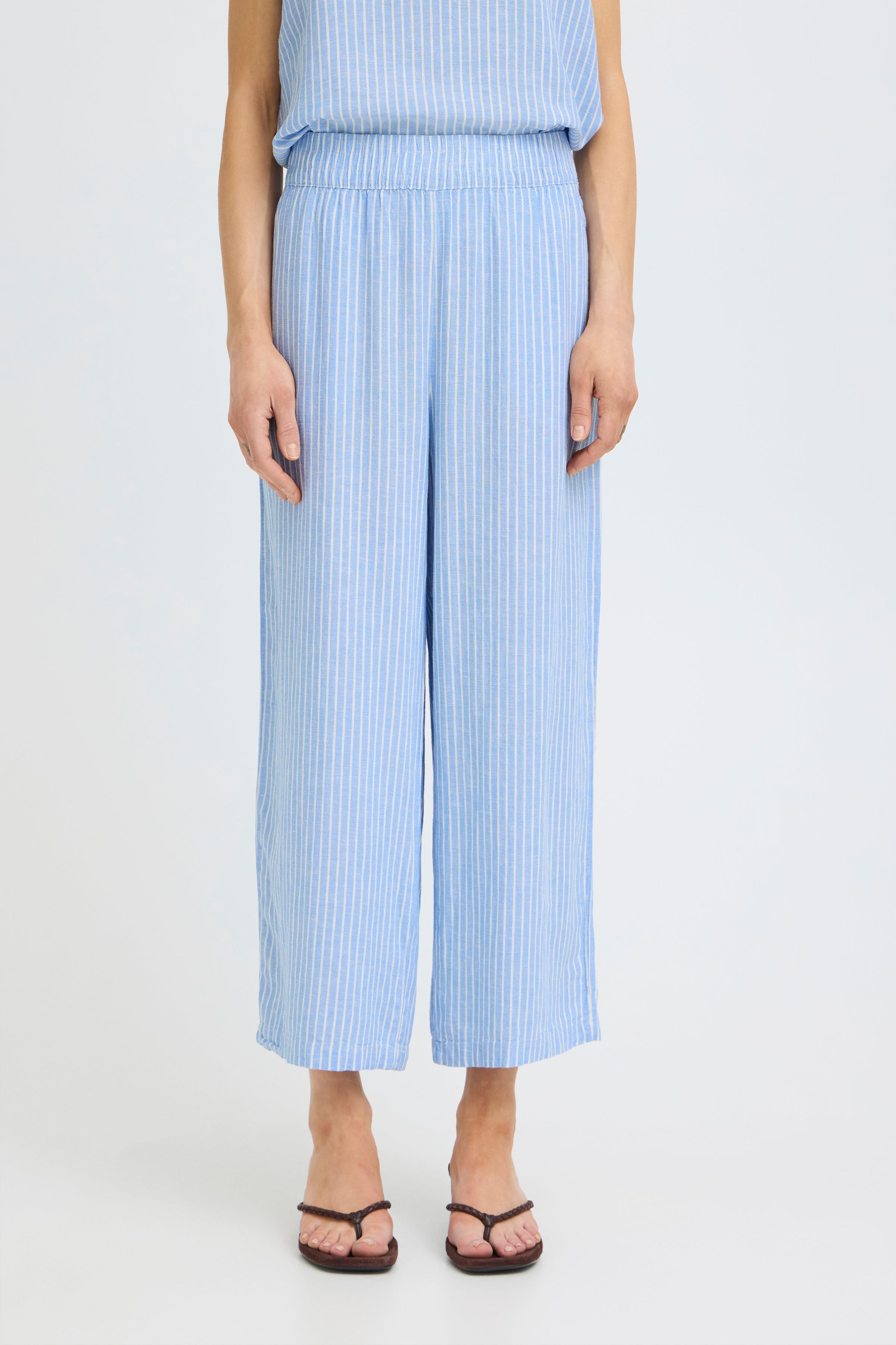 BYFALAKKA Broek LOOKBOOK FRONT 20813083-900006868