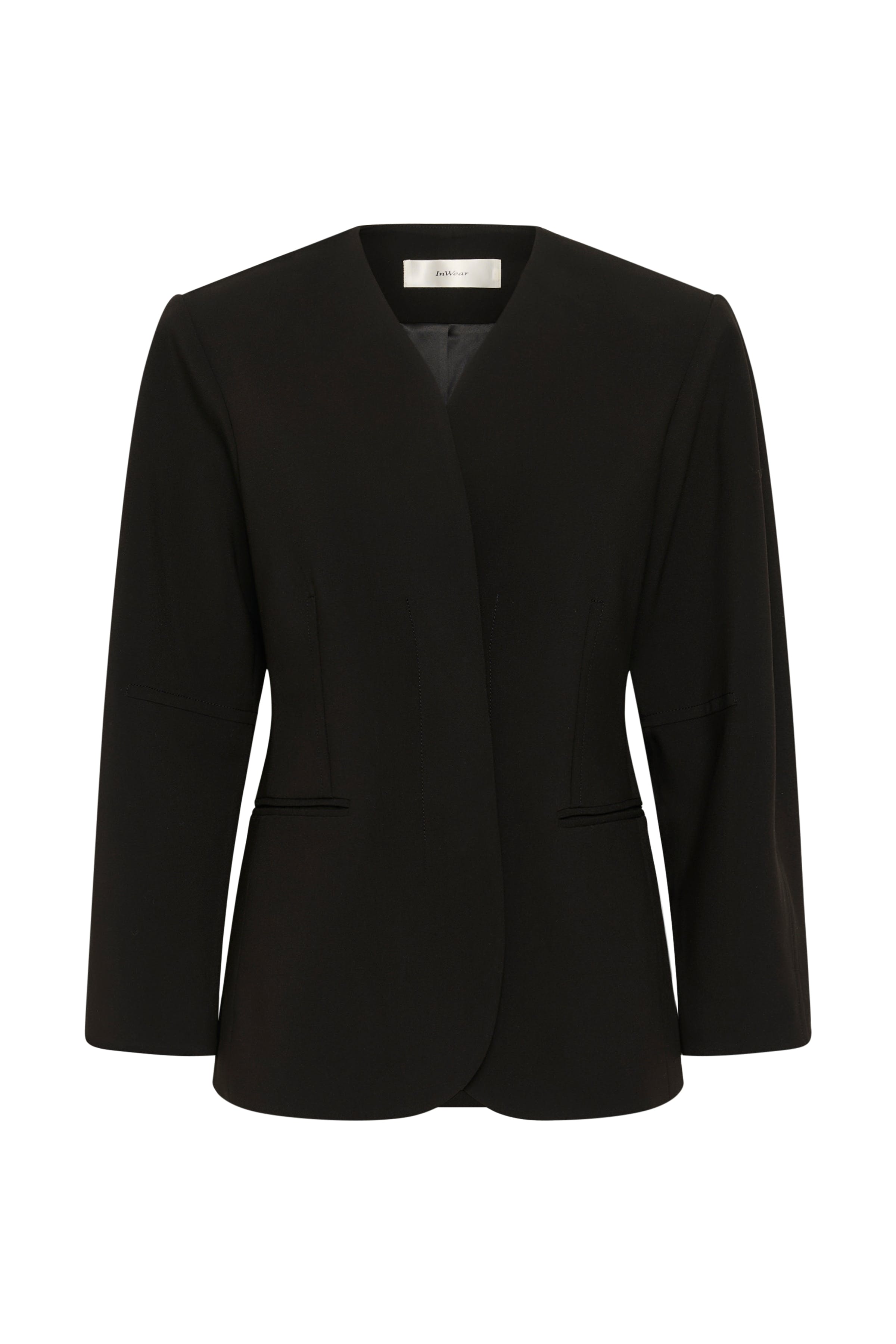 WilcoxIW Blazer PACK FRONT 30110188-191109