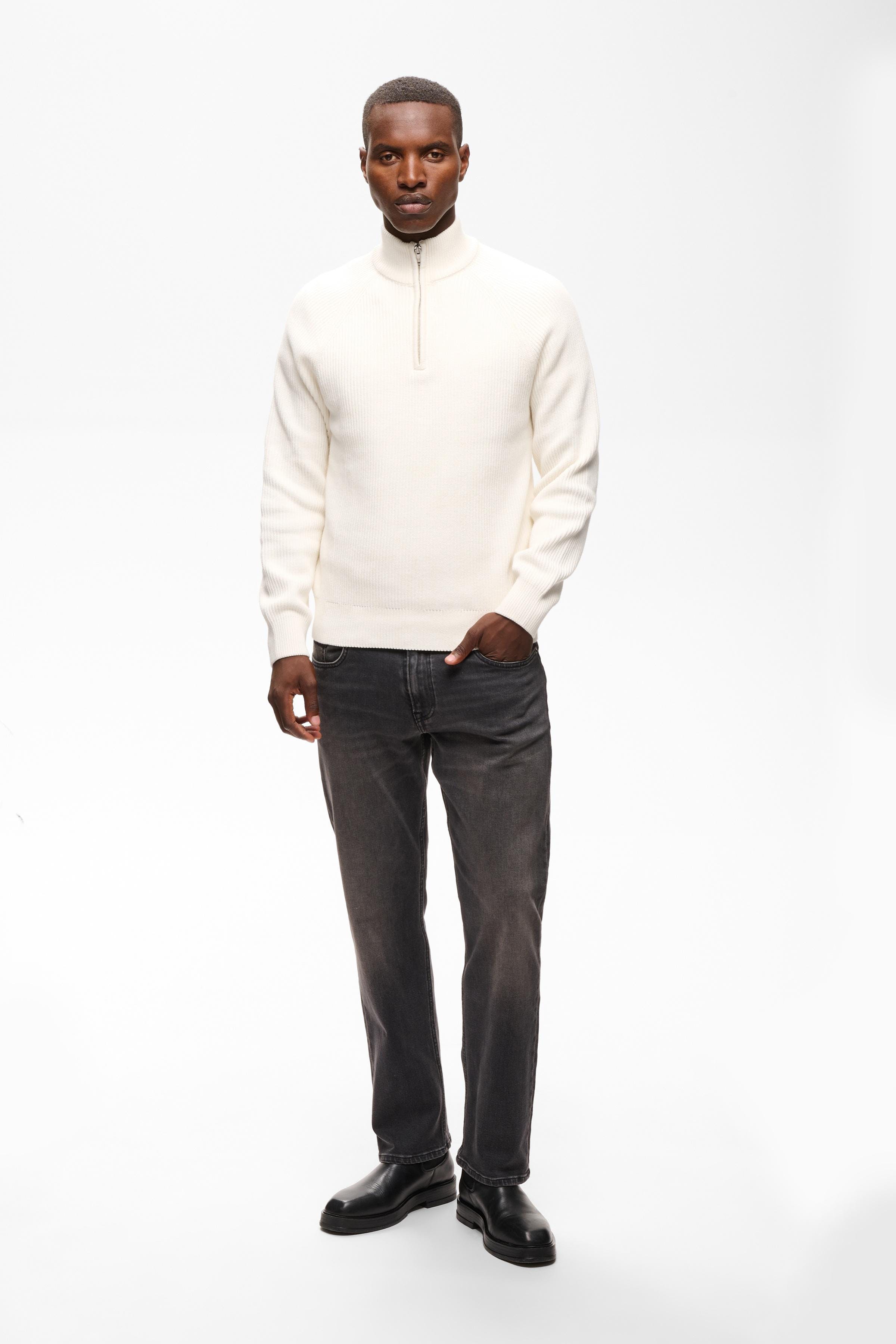 MAhellson Pullover LOOKBOOK FRONT 30209400-110104