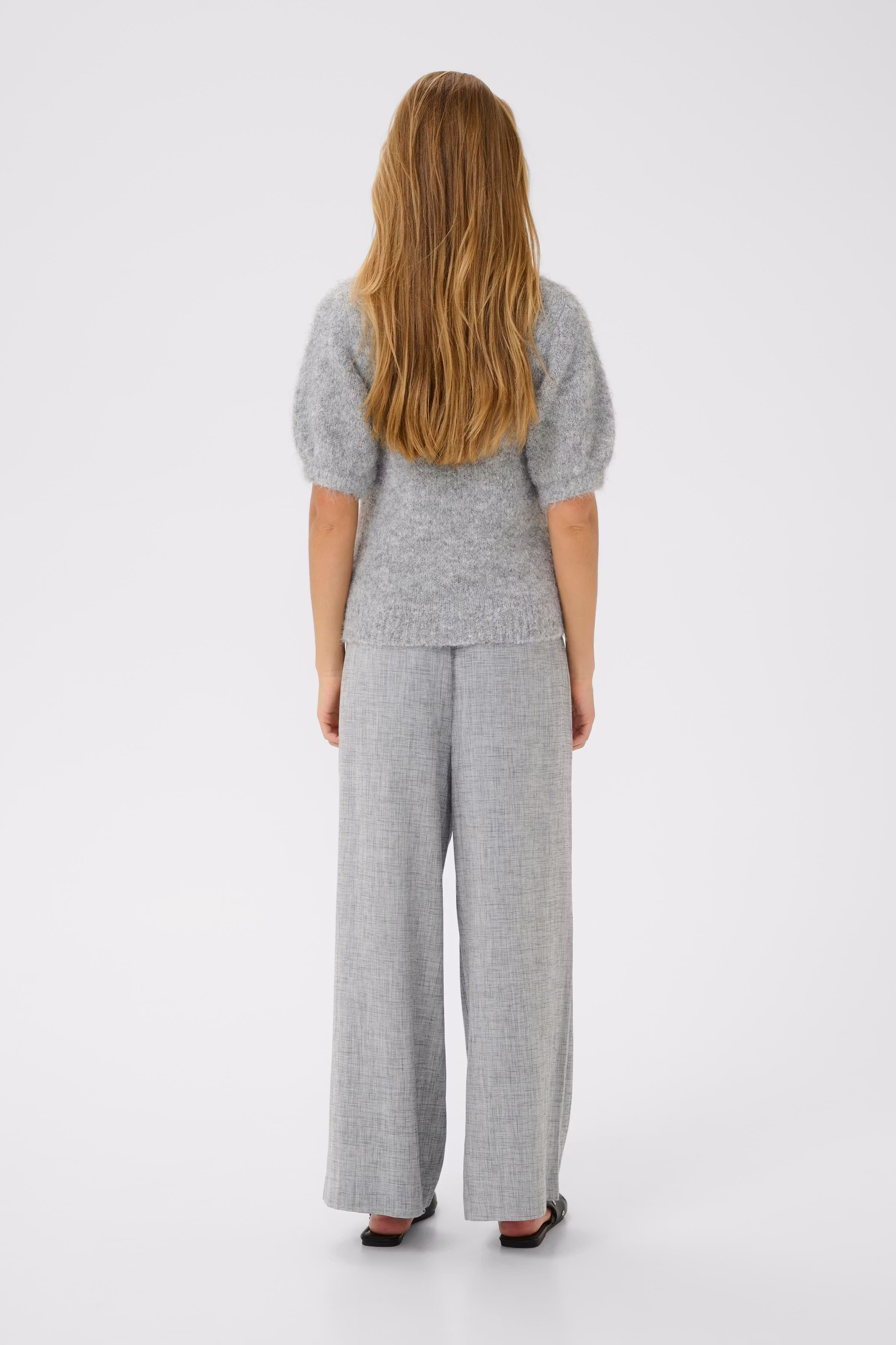 KAemilie Cardigan LOOKBOOK BACK 10510296-100123