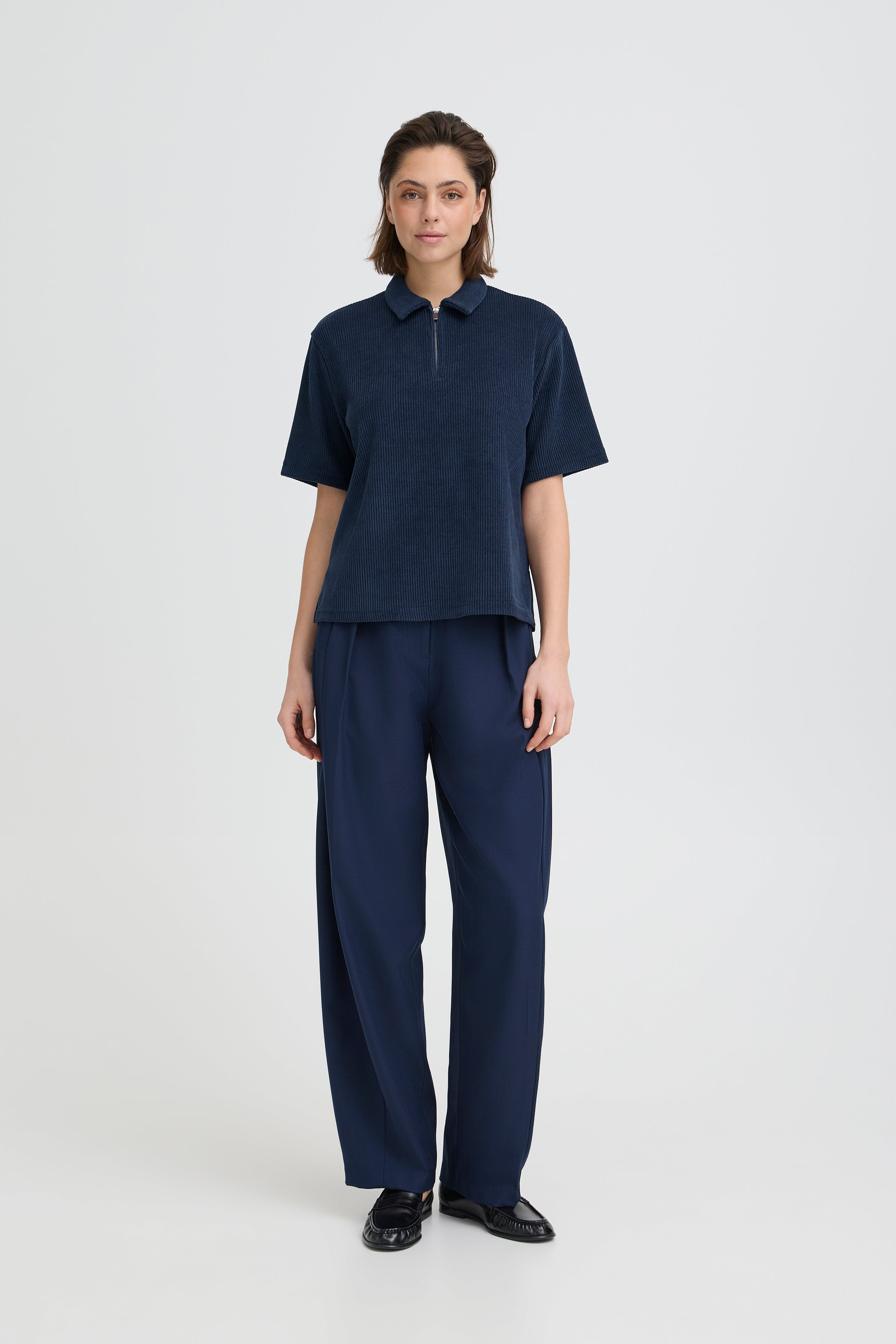 IHKATE T-shirt LOOKBOOK FRONT 20125239-194010