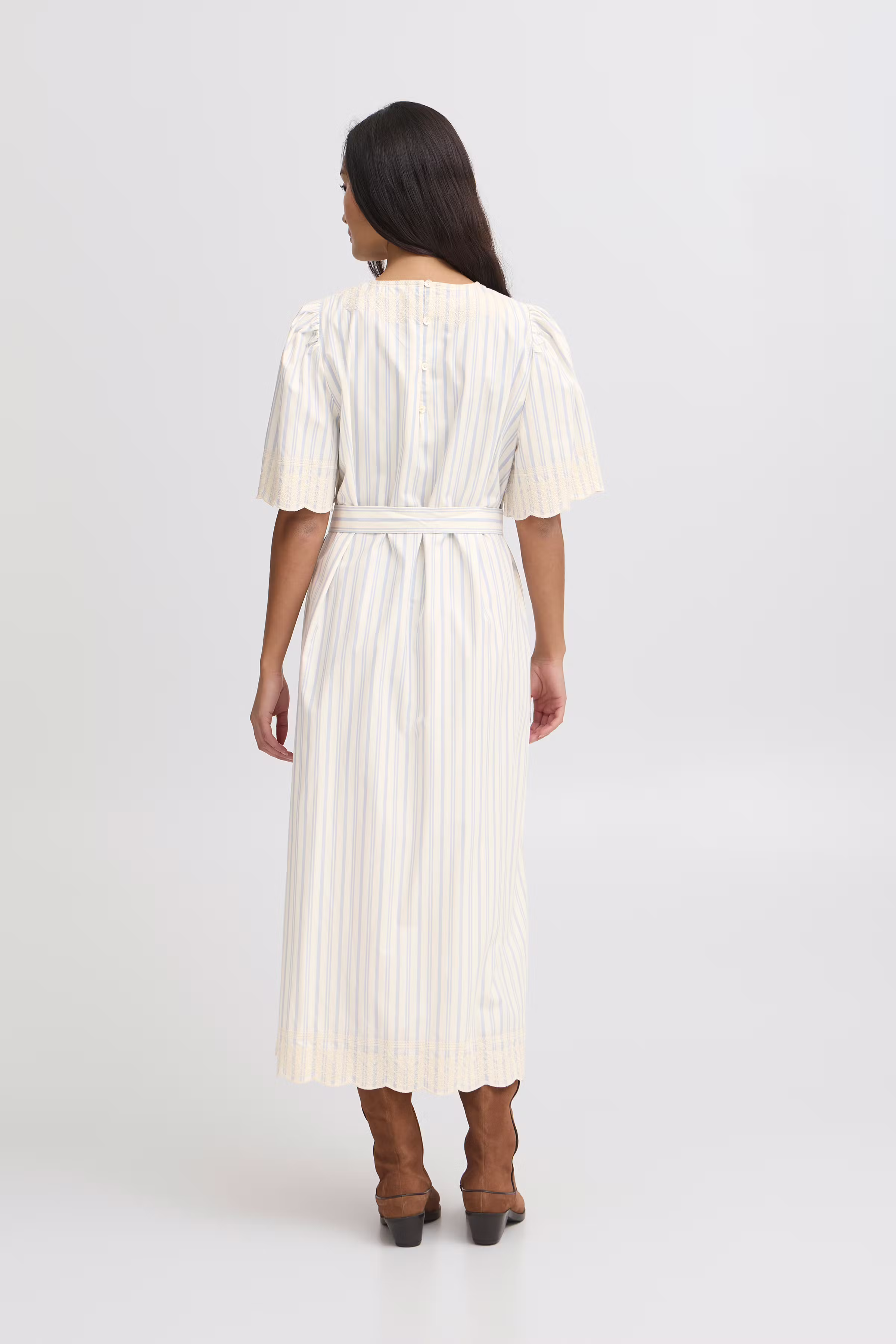 IRMABJA Jurk LOOKBOOK BACK 20122708-130905