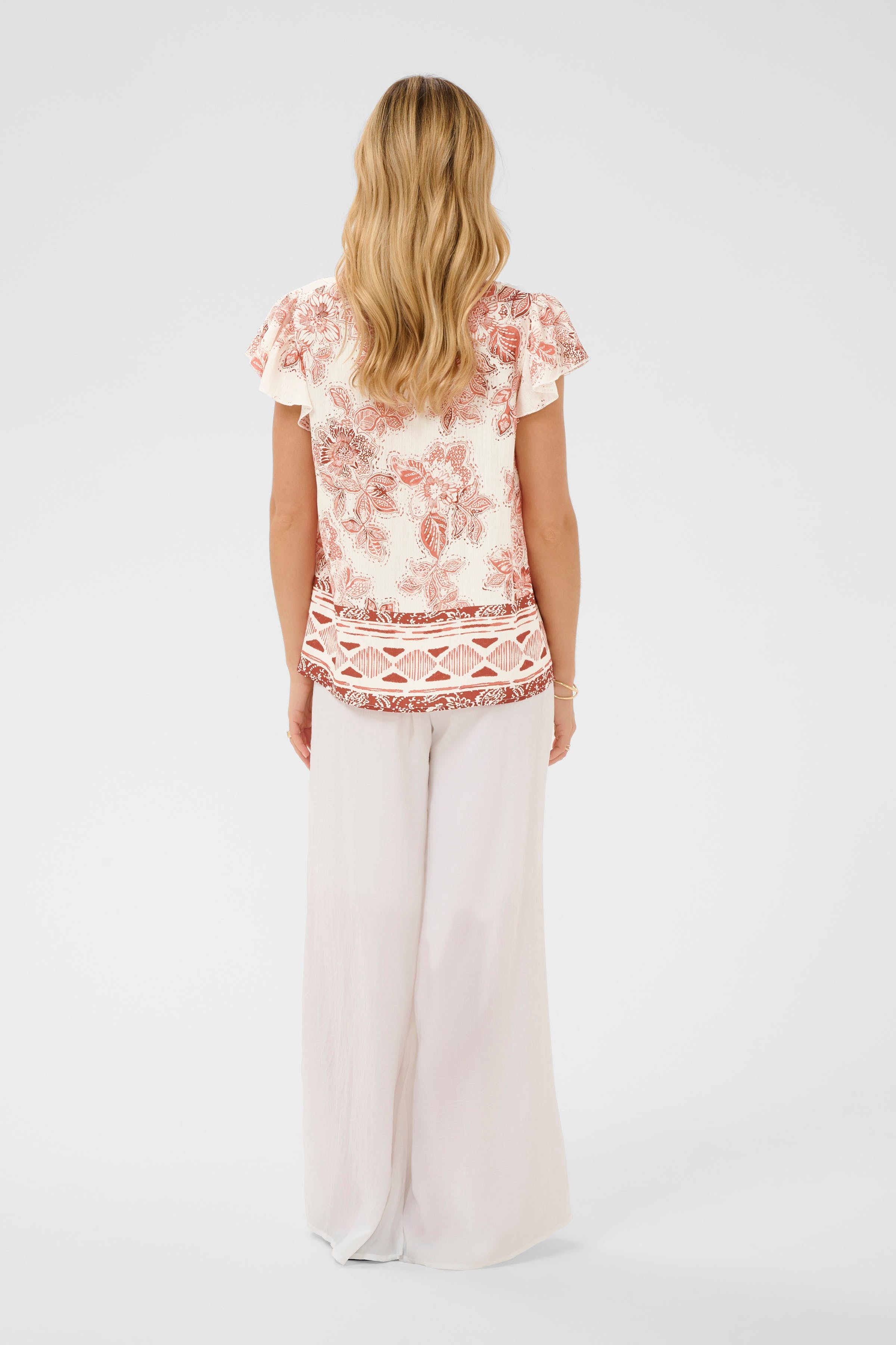 CRJessie Bluse LOOKBOOK BACK 10615077-109360