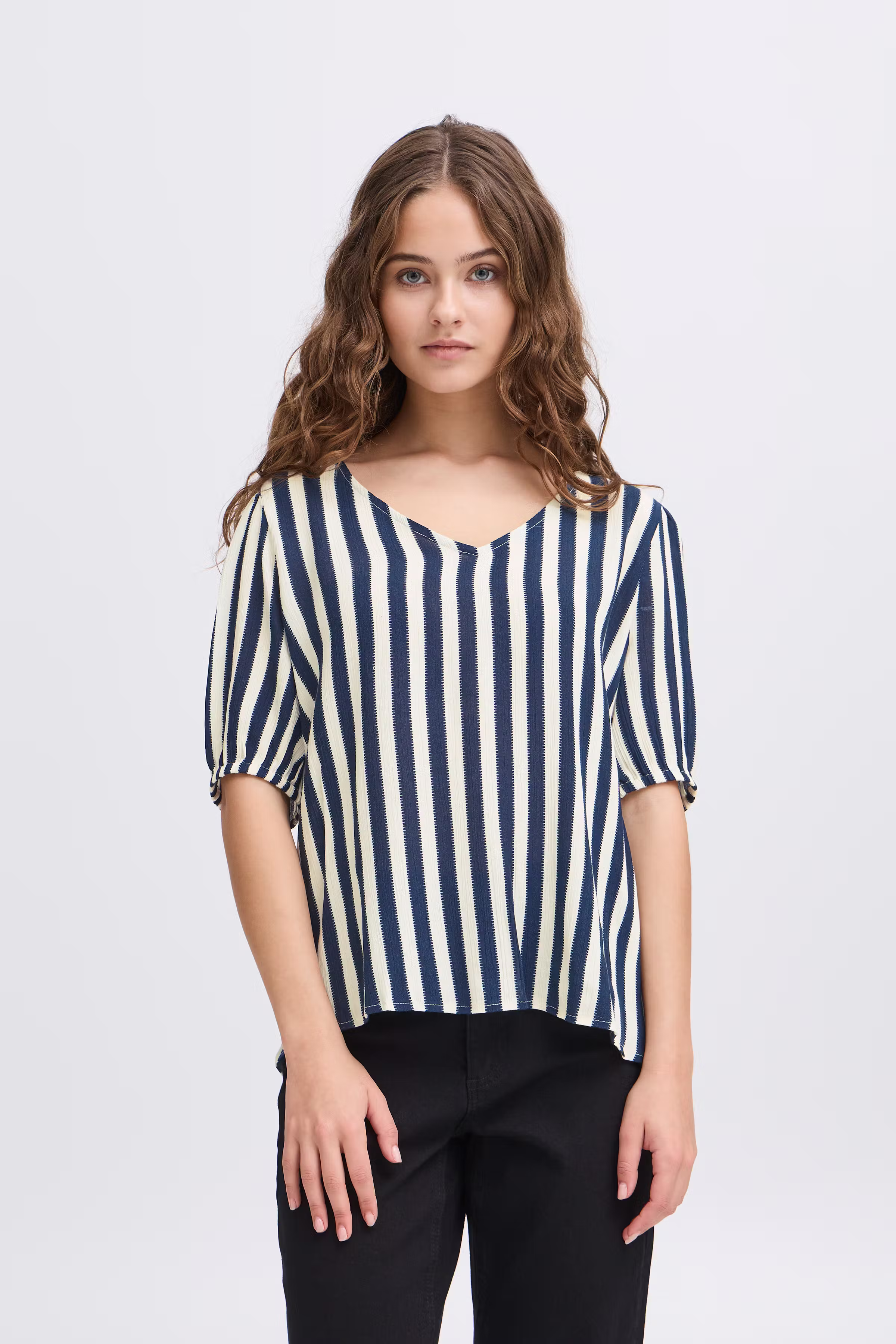 IHMARRAKECH Kurzarm-Bluse LOOKBOOK FRONT 20122973-204479