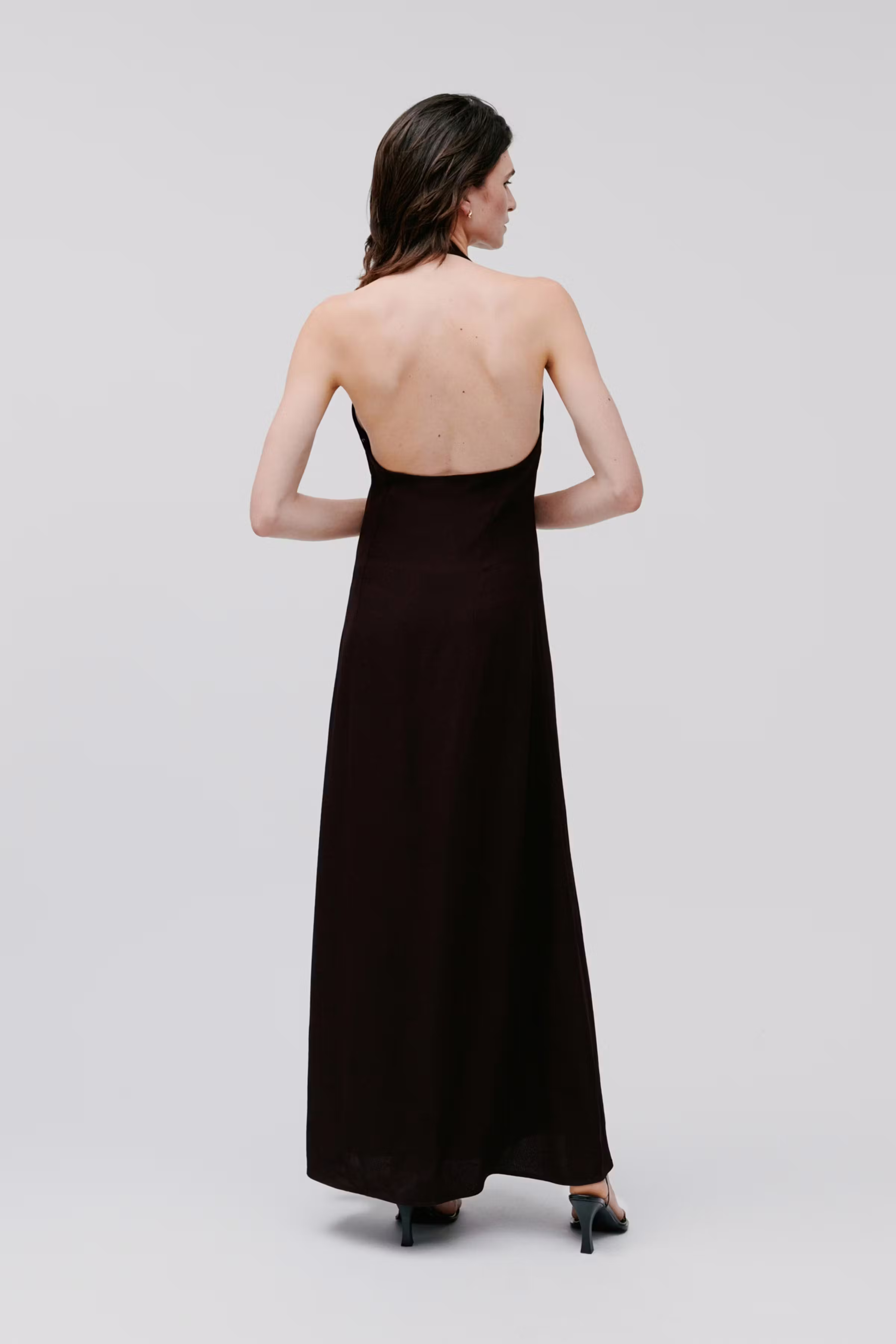 Nesta Kjole LOOKBOOK BACK 30600662-RE400