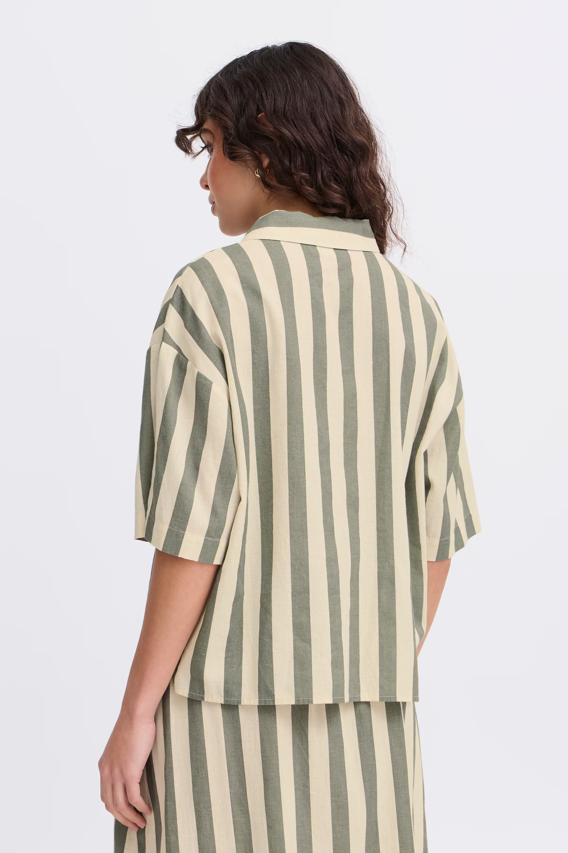 FRMADDIE Skjorte LOOKBOOK BACK 20615445-204459