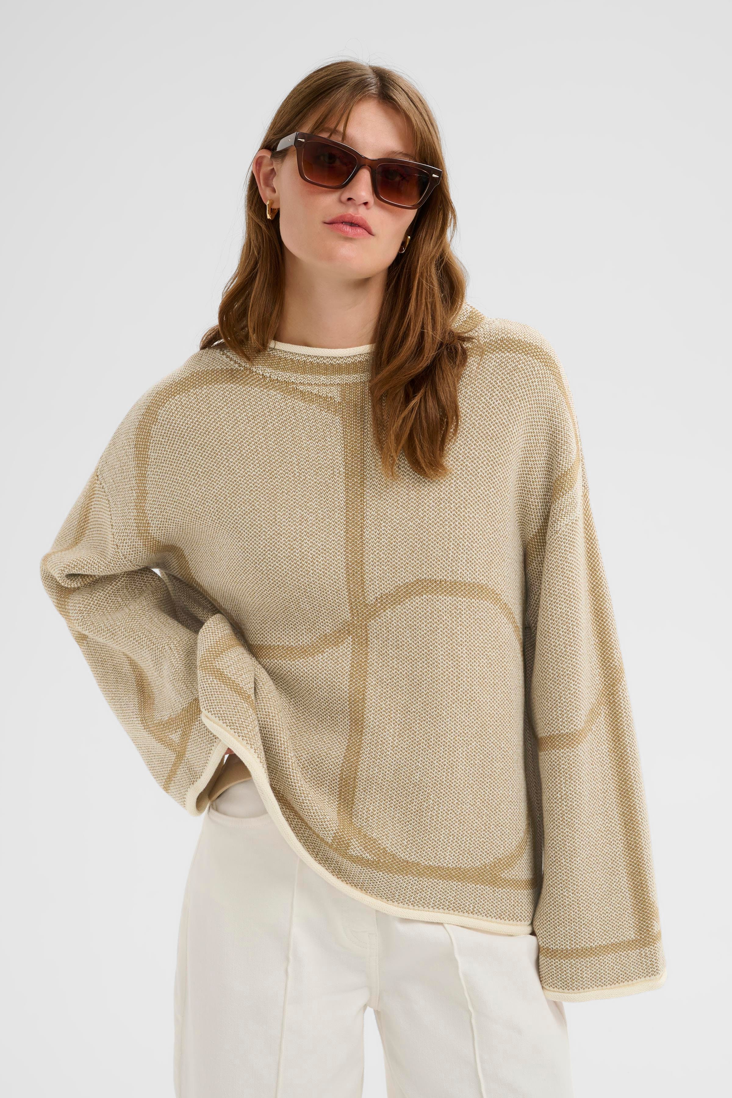 SLRava Pullover LOOKBOOK FRONT 30409010-170935
