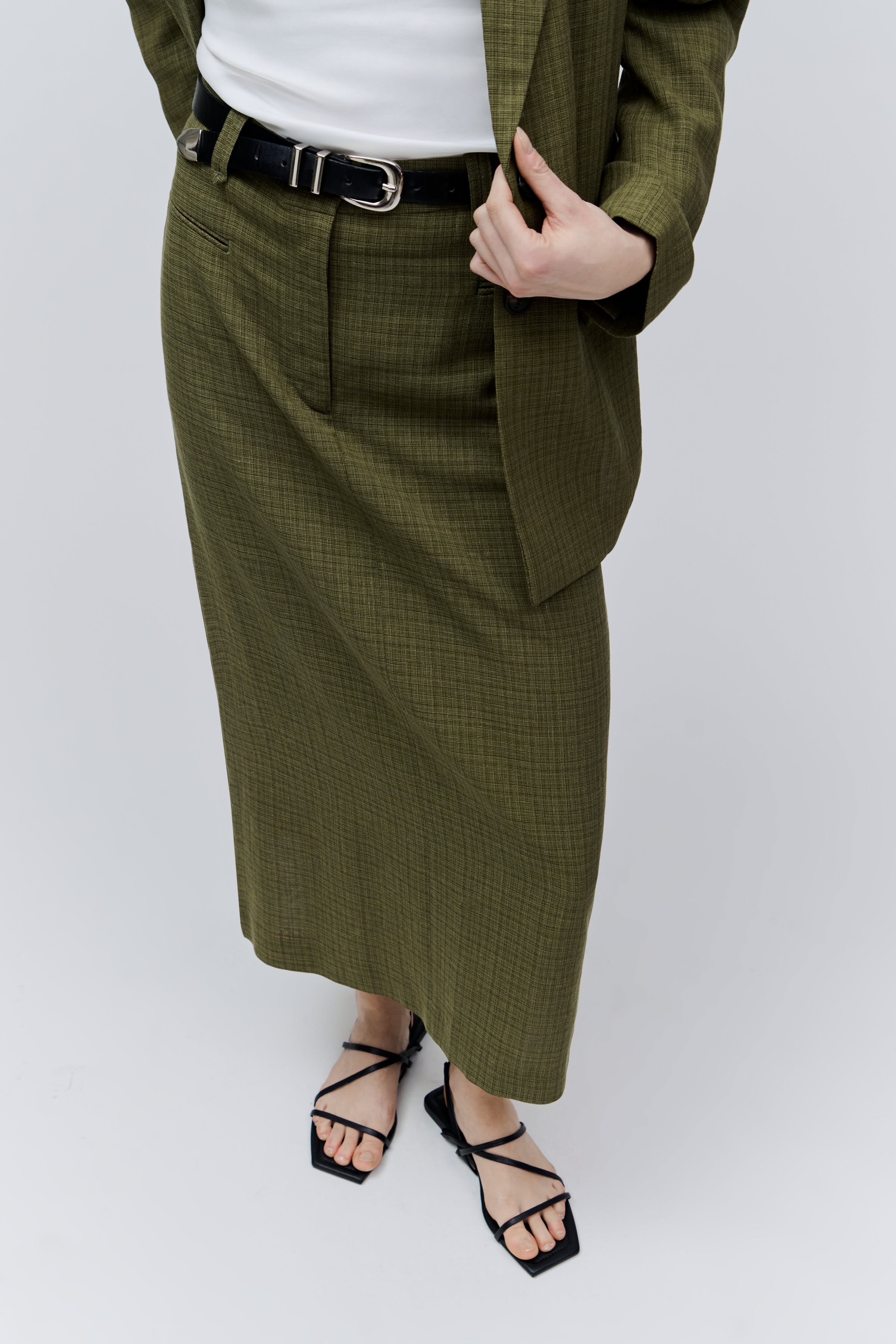 IOSONIA Kjol LOOKBOOK FRONT 30600652-GR519